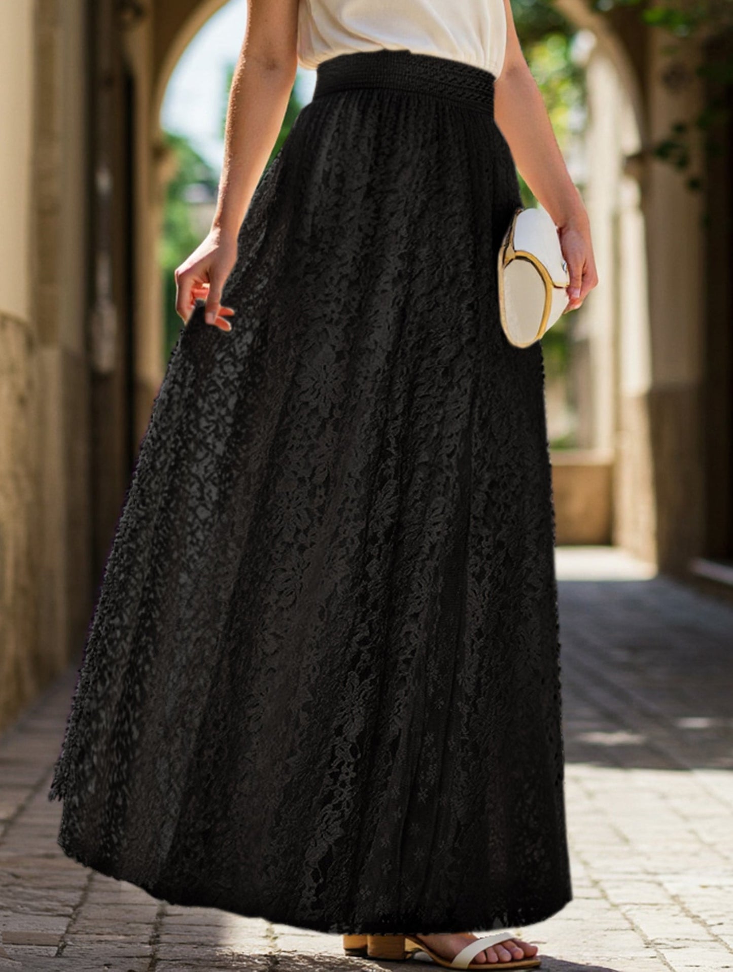High-waisted hollow lace skirt