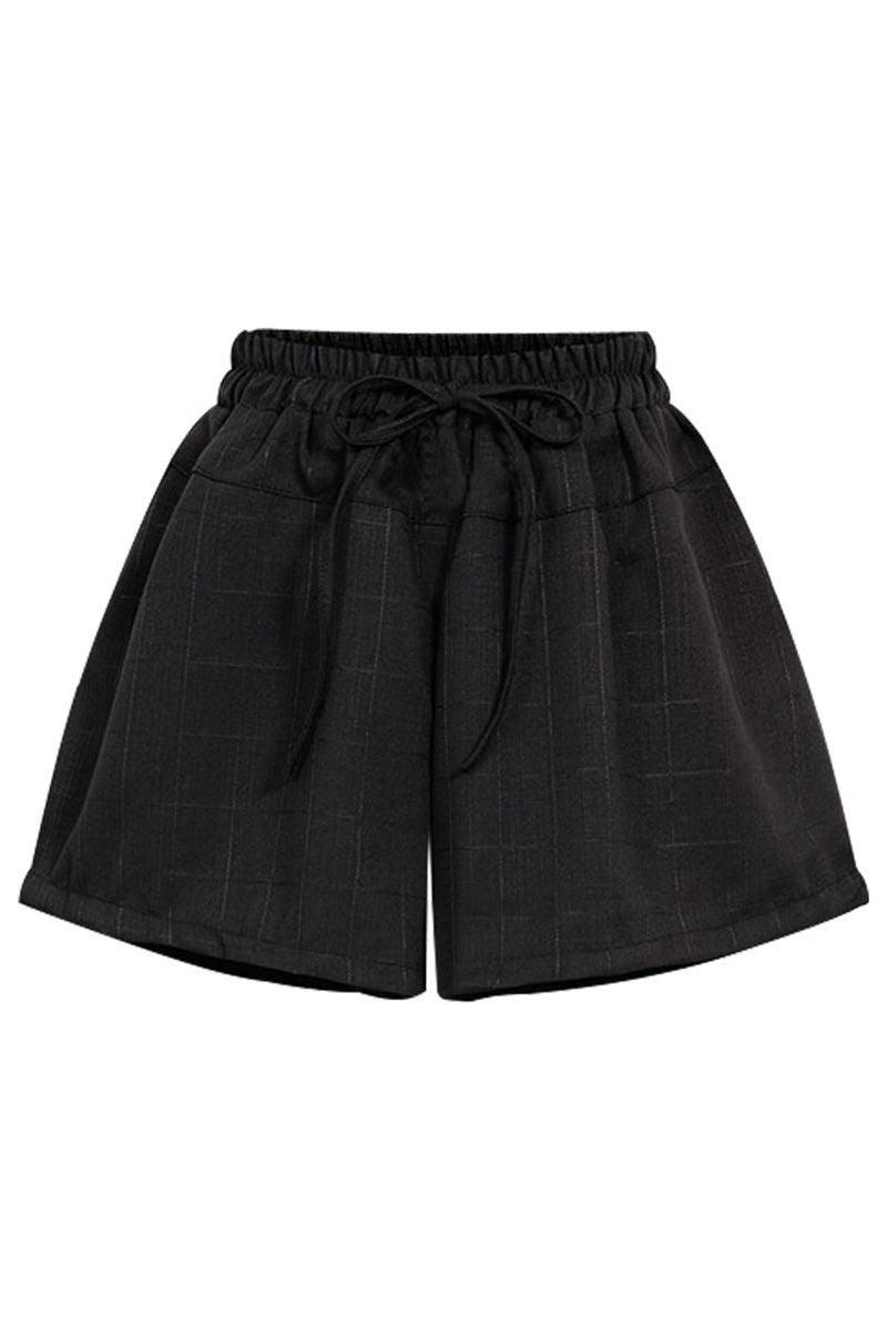 DRAWSTRING WAIST CASUAL DAILY SHORTS - Doublju