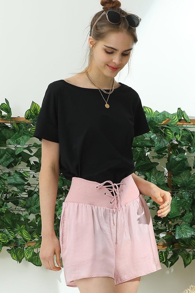 HIGH WAIST RACE UP SHORT PANTS - Doublju