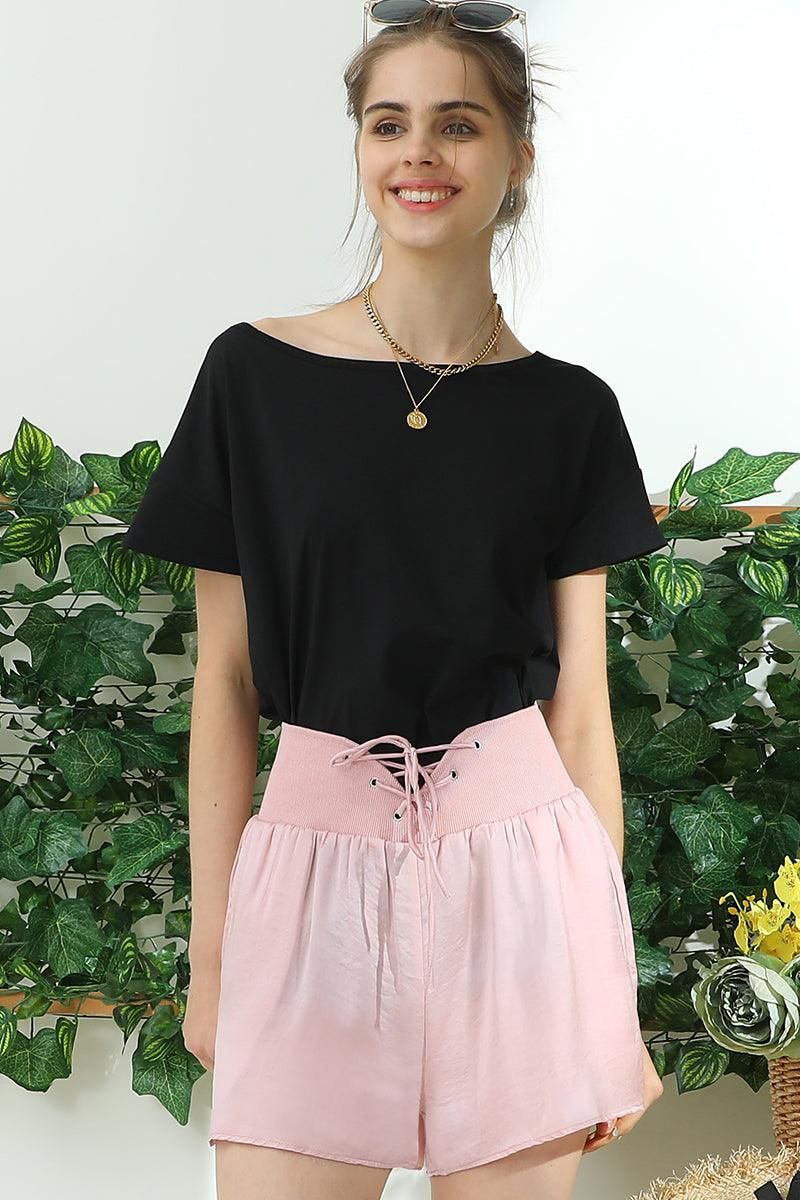 HIGH WAIST RACE UP SHORT PANTS - Doublju
