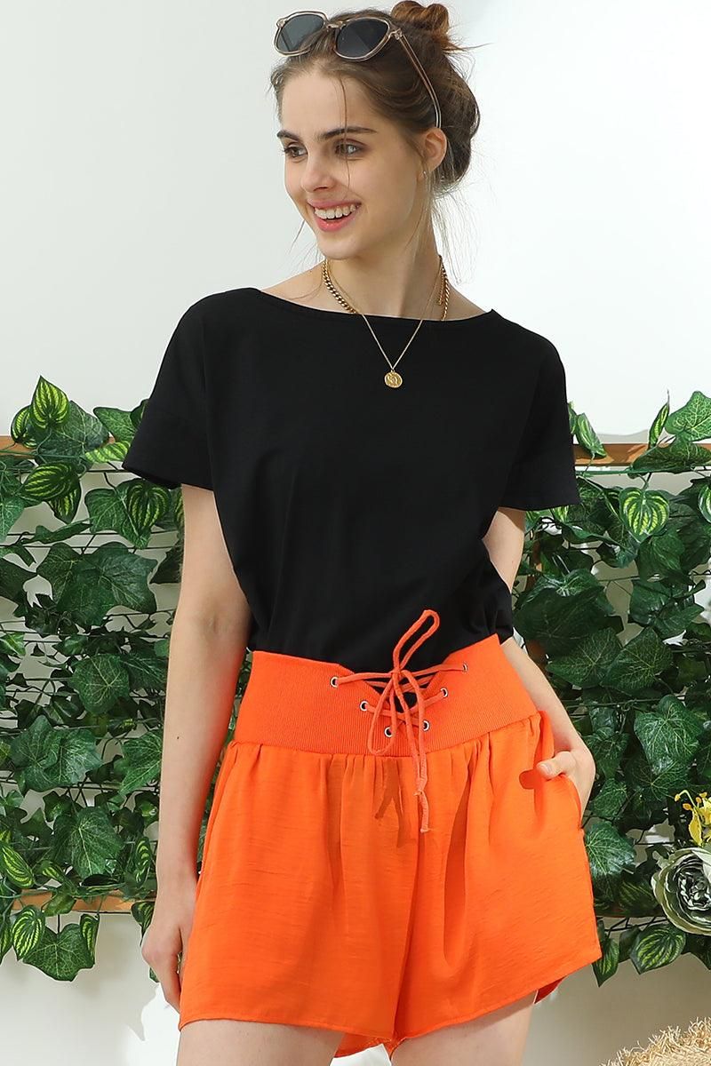 HIGH WAIST RACE UP SHORT PANTS - Doublju
