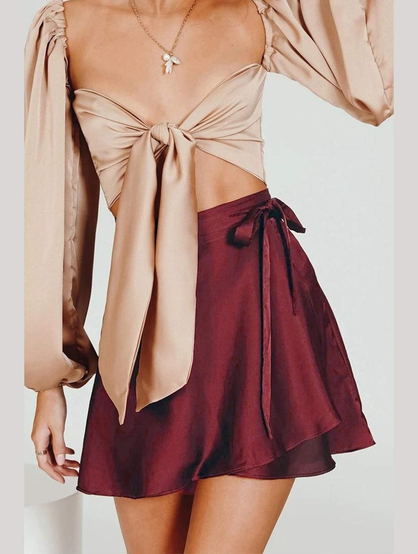 SOLID COLOR HIGH WAISTED CHIFFON SHORT SKIRT - Doublju