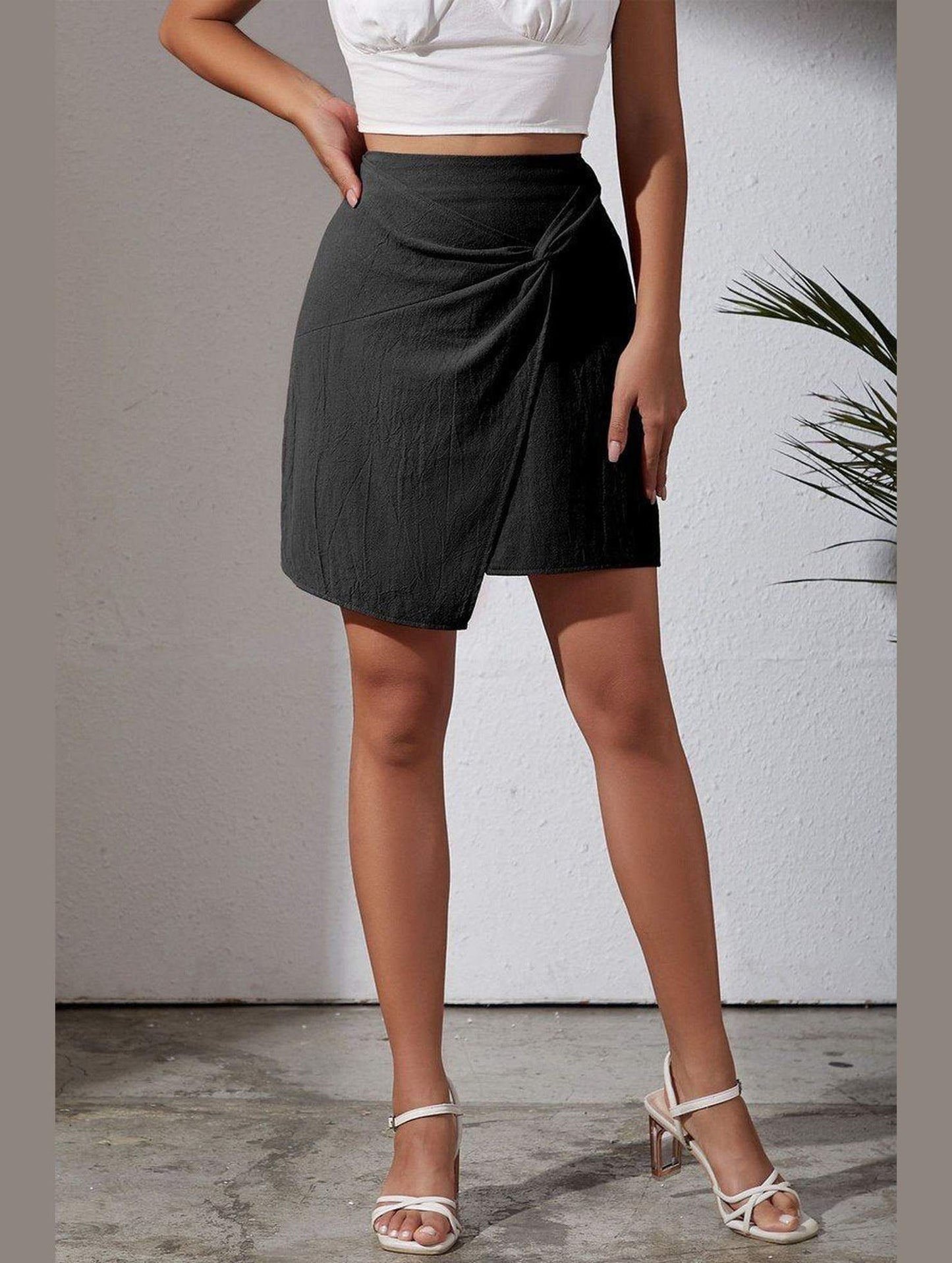 WOMEN FRONT TIED SHORT LENGTH MINI SKIRT