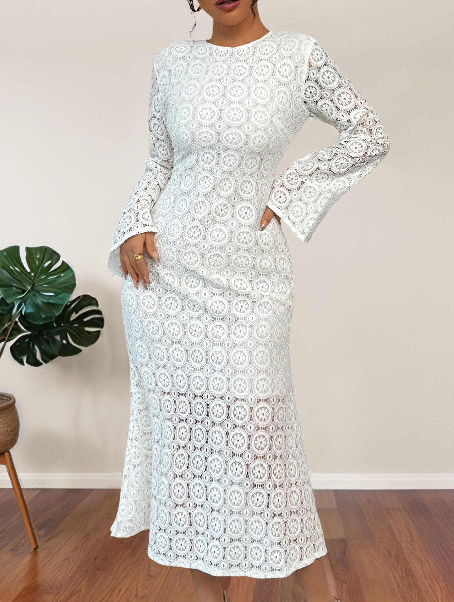 Elegant lace slim-fit mermaid dress