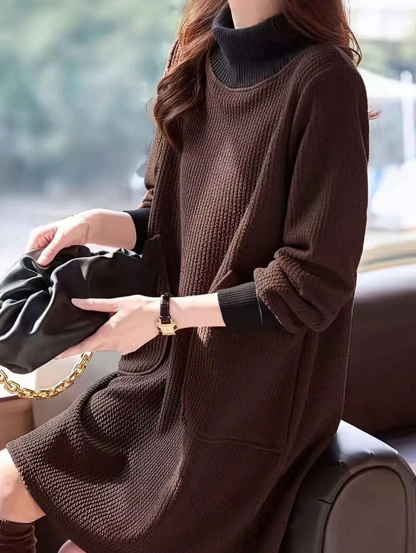 Long-sleeved loose-fitting high-neck midi dress