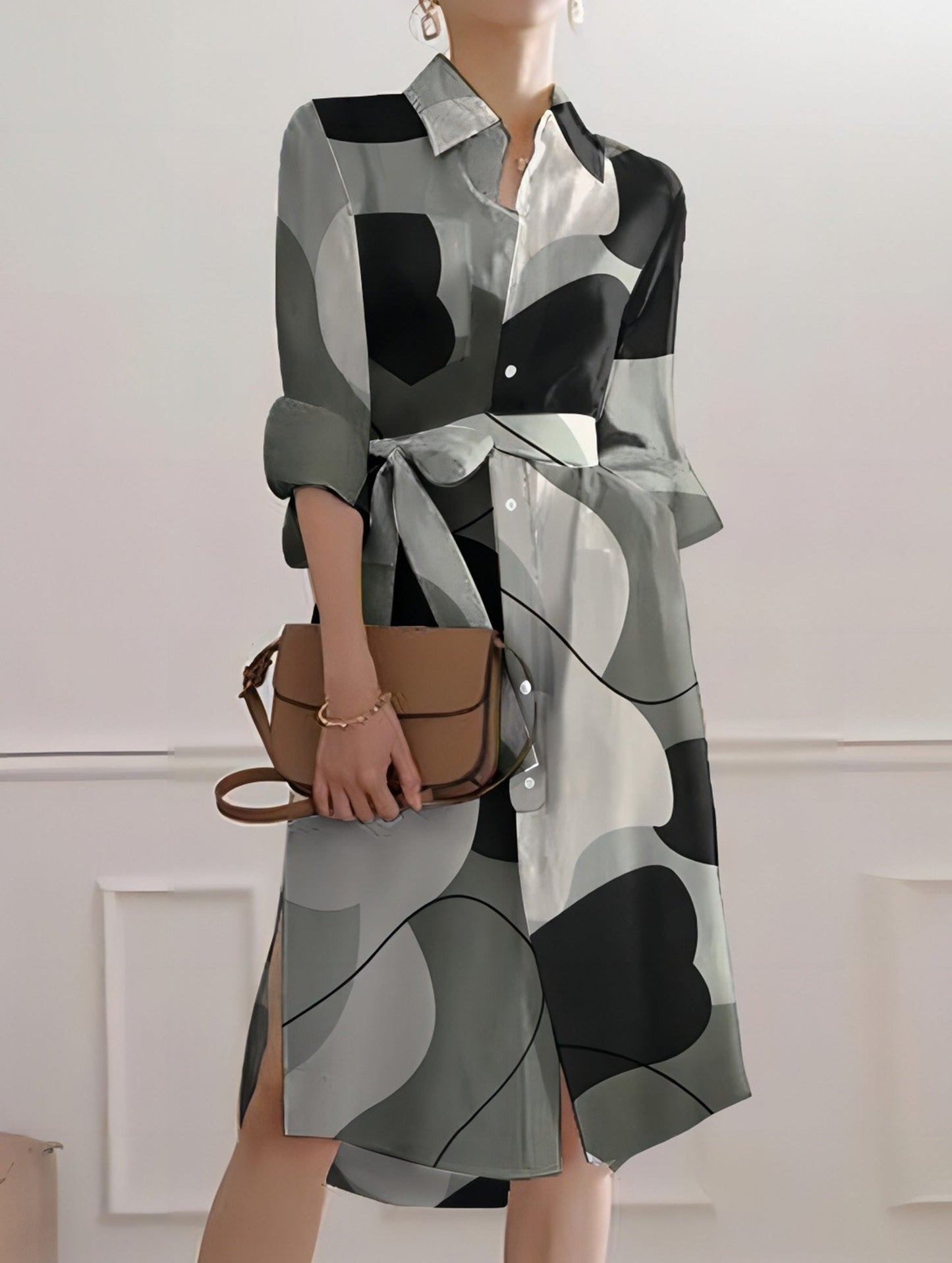 GEOMETRIC PRINT SLIT CASUAL BUTTON DRESS