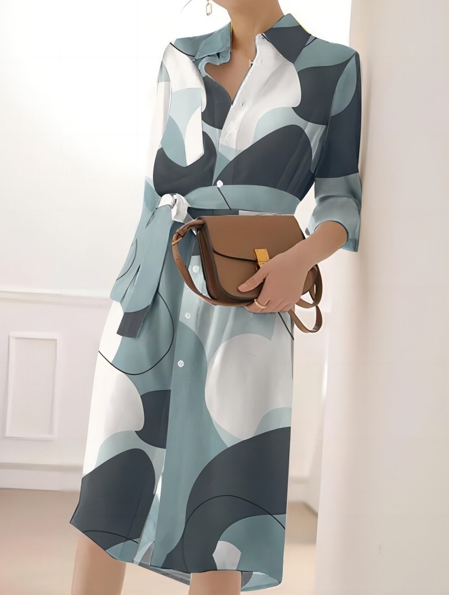 GEOMETRIC PRINT SLIT CASUAL BUTTON DRESS