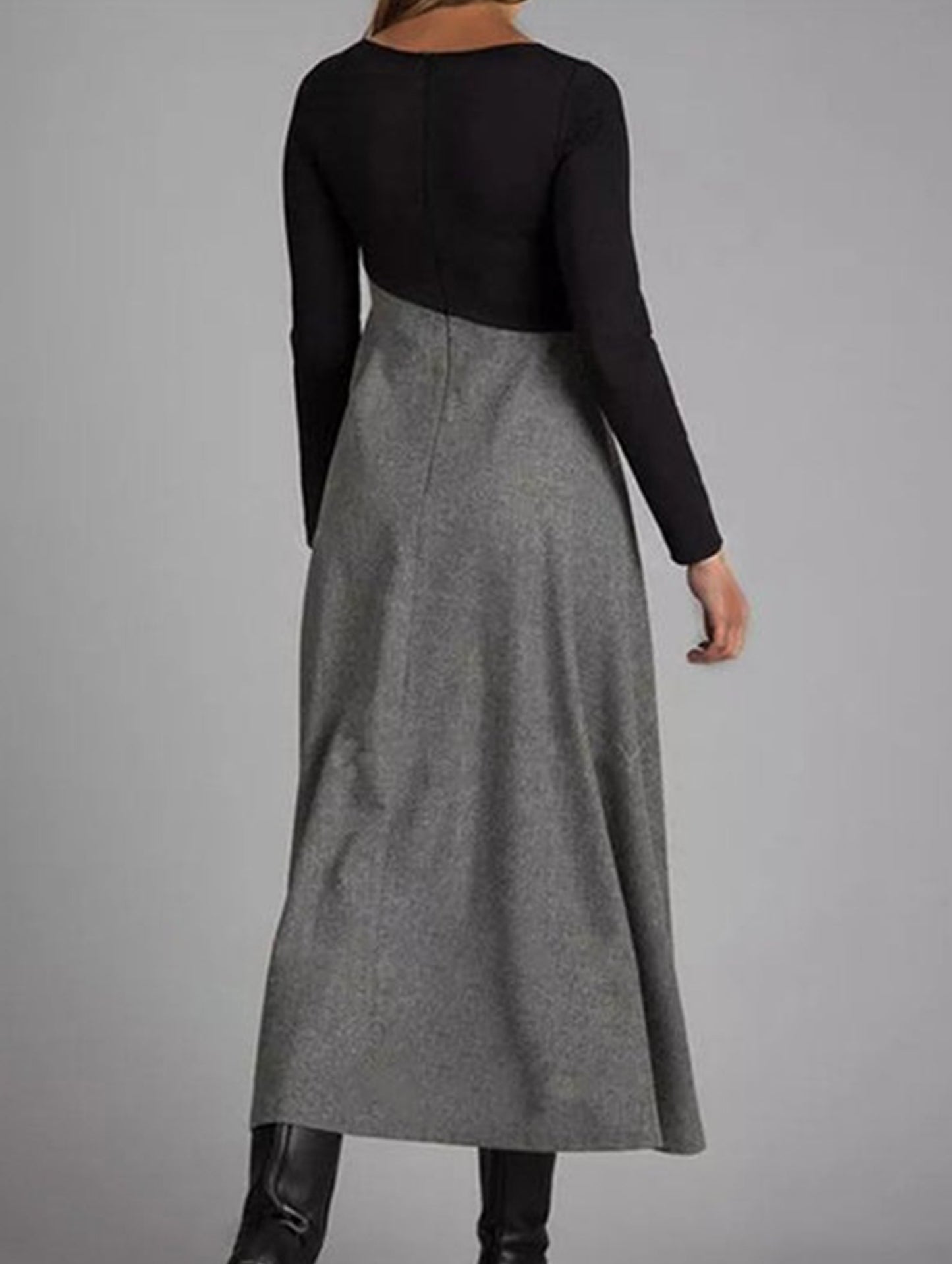 Contrast color V-neck long-sleeved dress