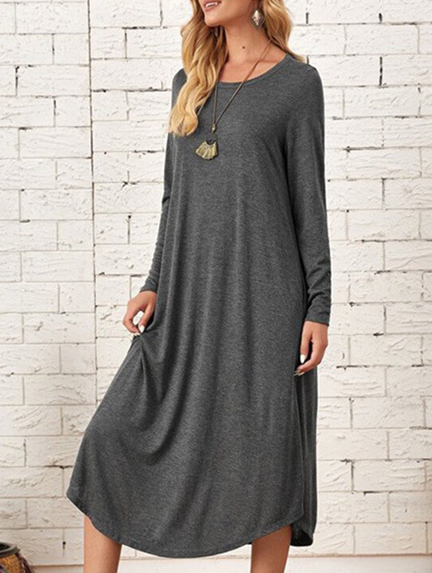 Midi-length round neck long-sleeved dress