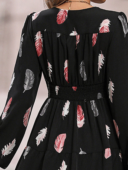 Colorful feather print three-quarter sleeve dress