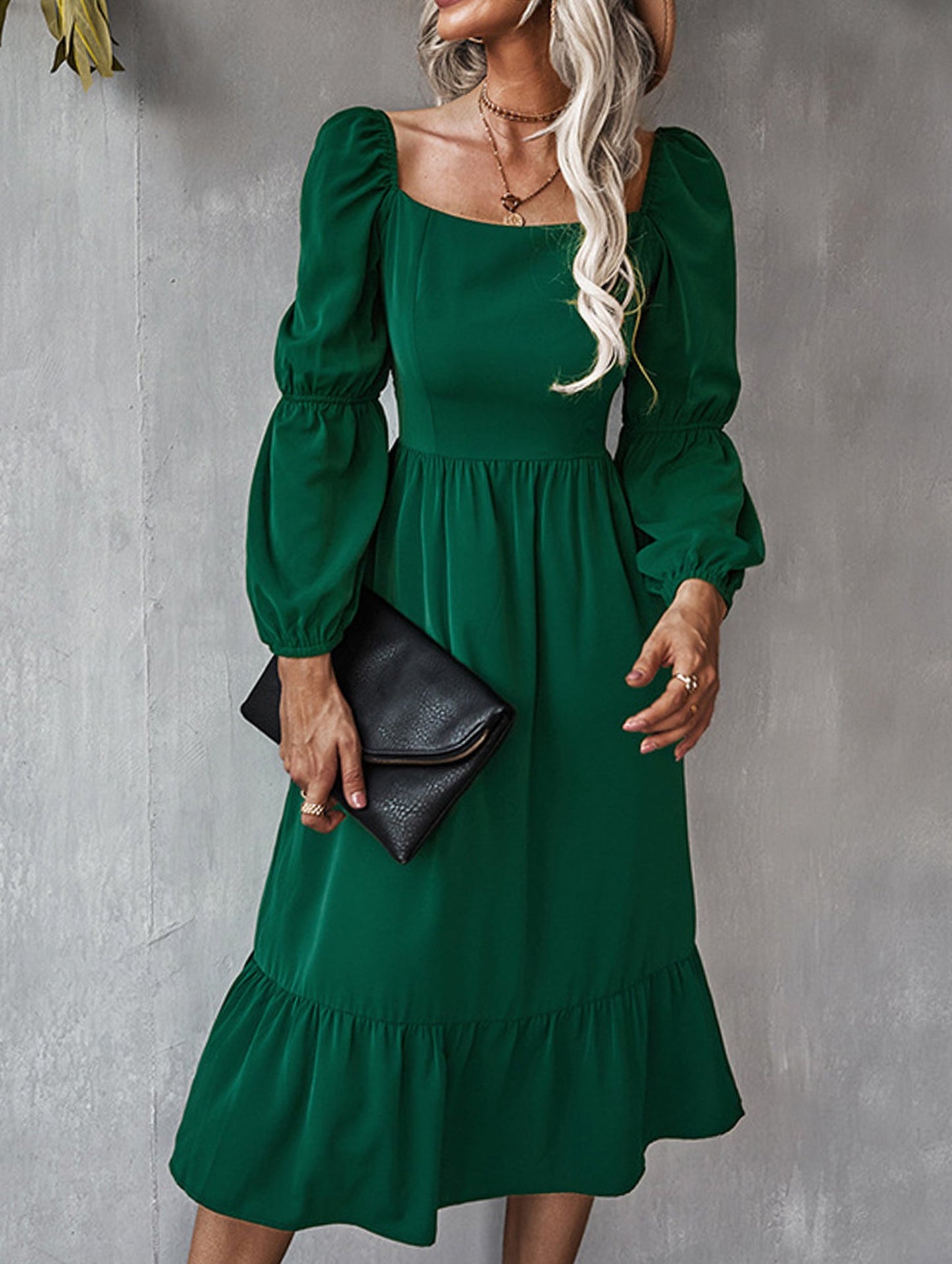 Solid color A-line casual long-sleeved dress