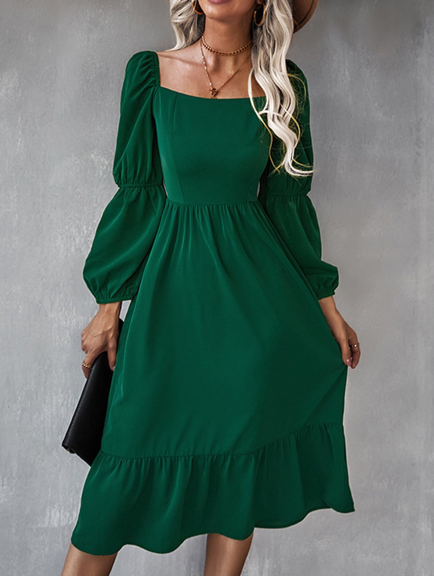 Solid color A-line casual long-sleeved dress