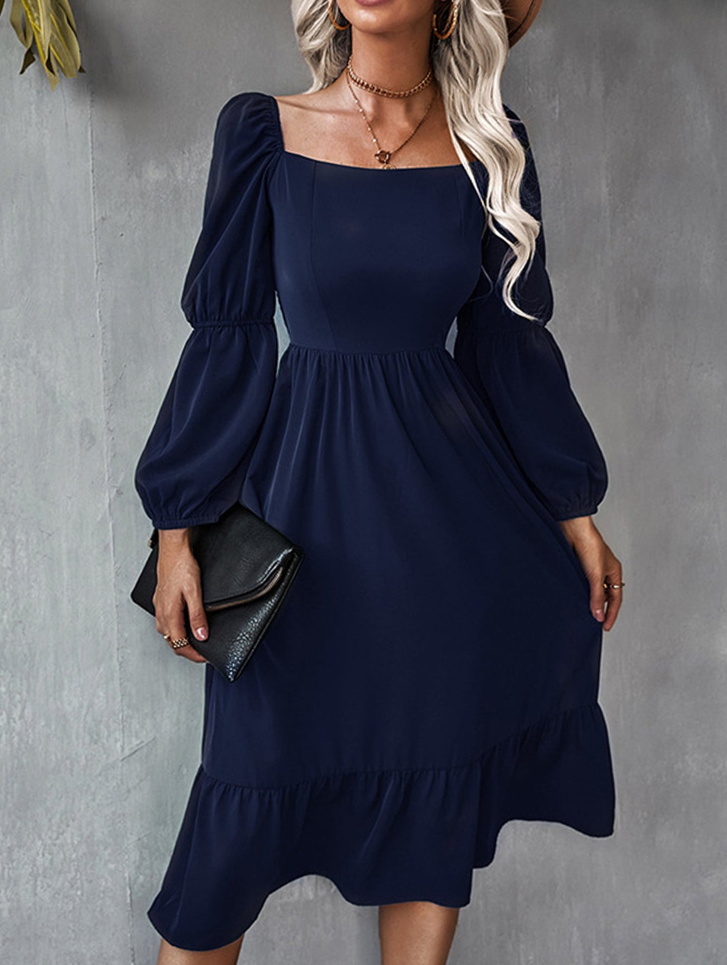 Solid color A-line casual long-sleeved dress