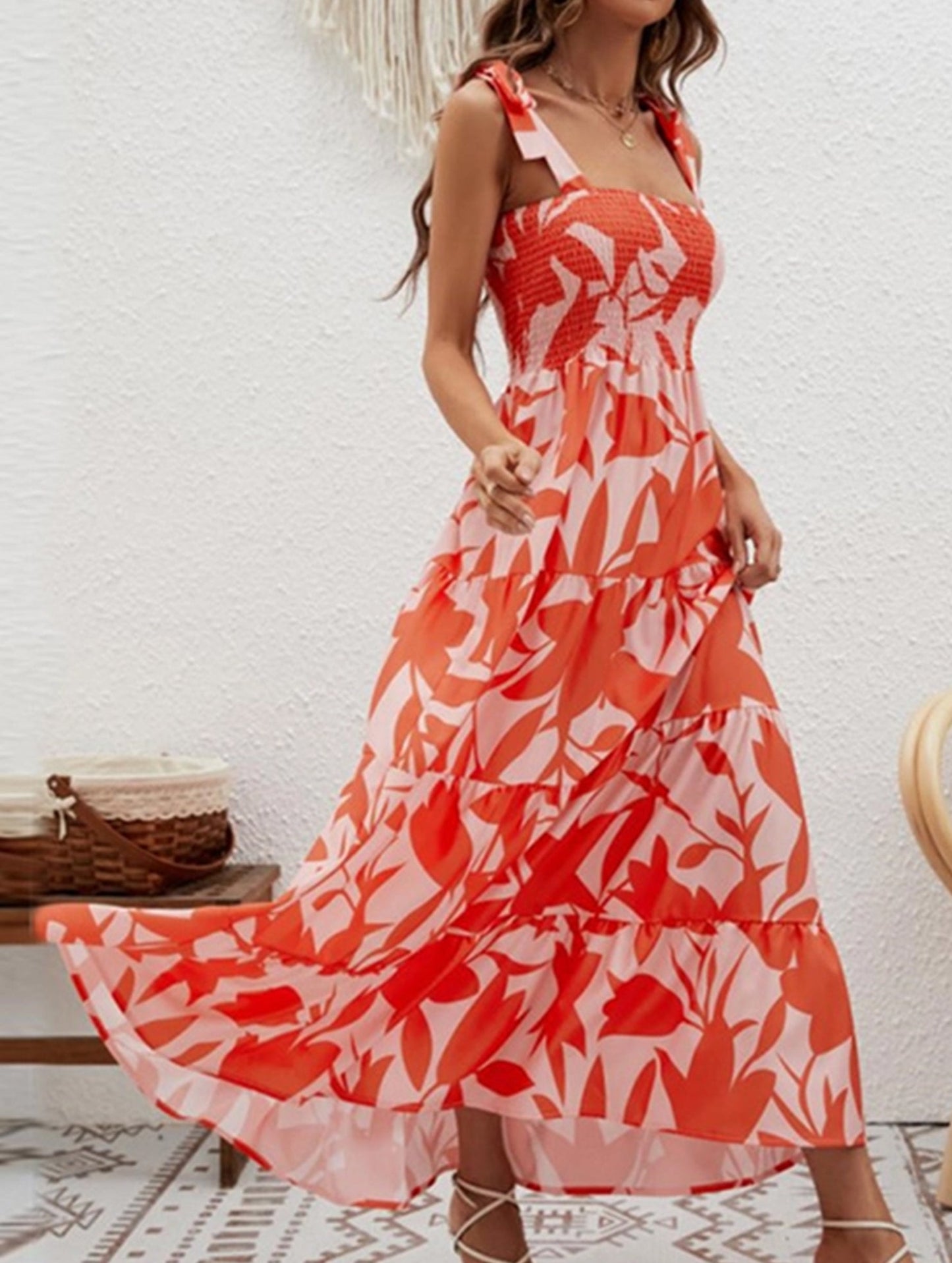 Lace-Up Strapless Halter Dress ??Elegant Backless Summer Midi for Women