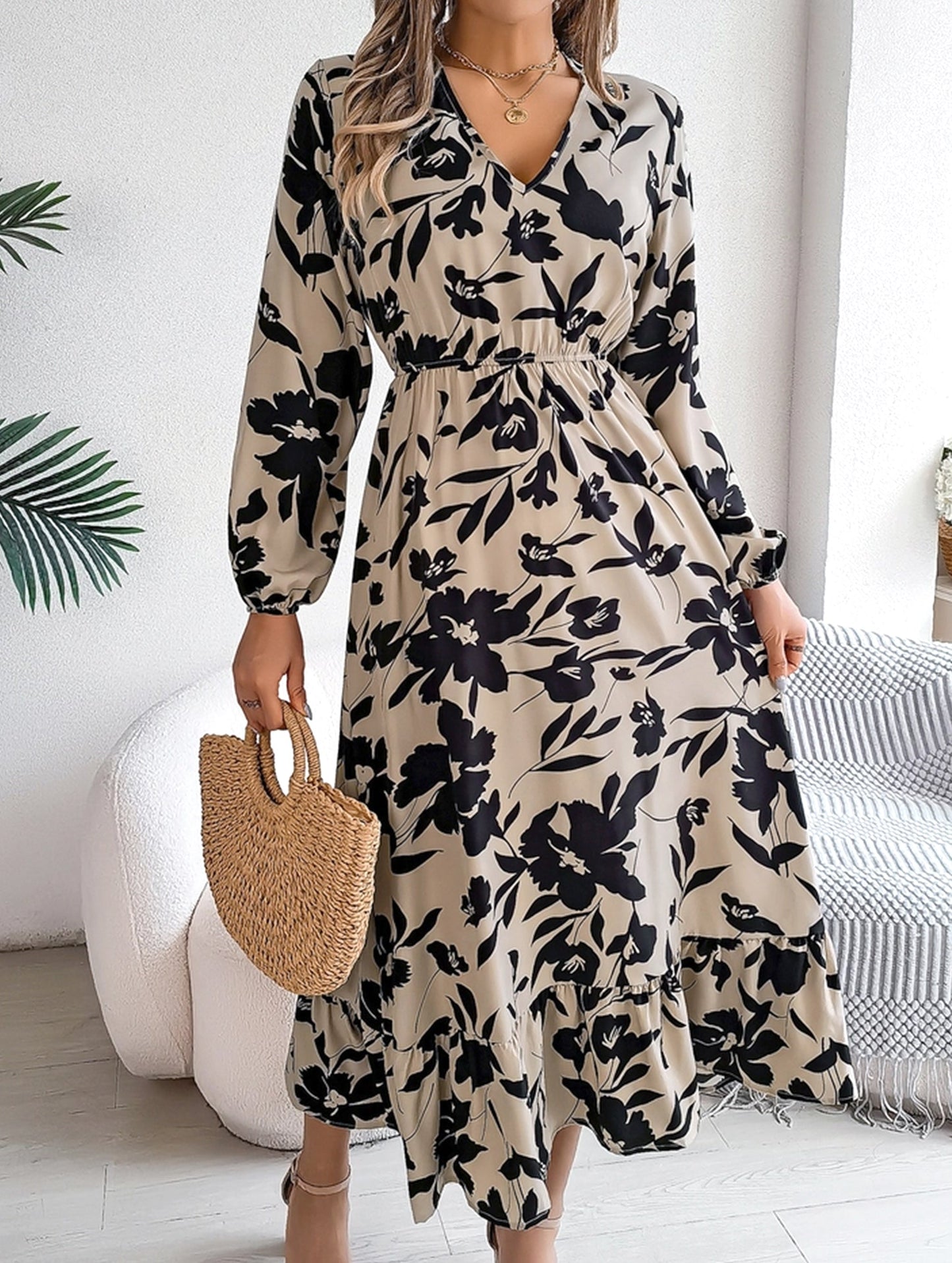 Loral Long Sleeve Peplum Dress ??Waist Tucked Elegance