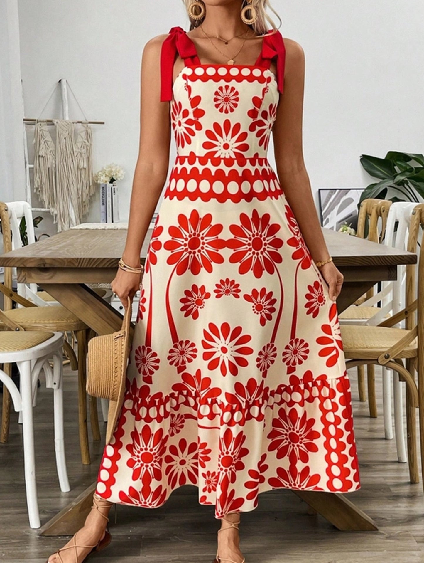 Boho Chic Locked-Down Floral Strap Dress ??Sleeveless A-Line Summer Maxi Dress