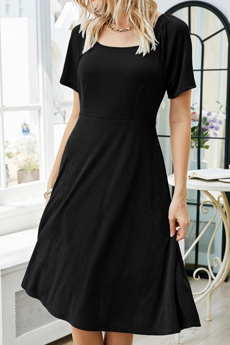 SQUARE NECK PLEATED SHORT SLEEVED DRESS - Doublju