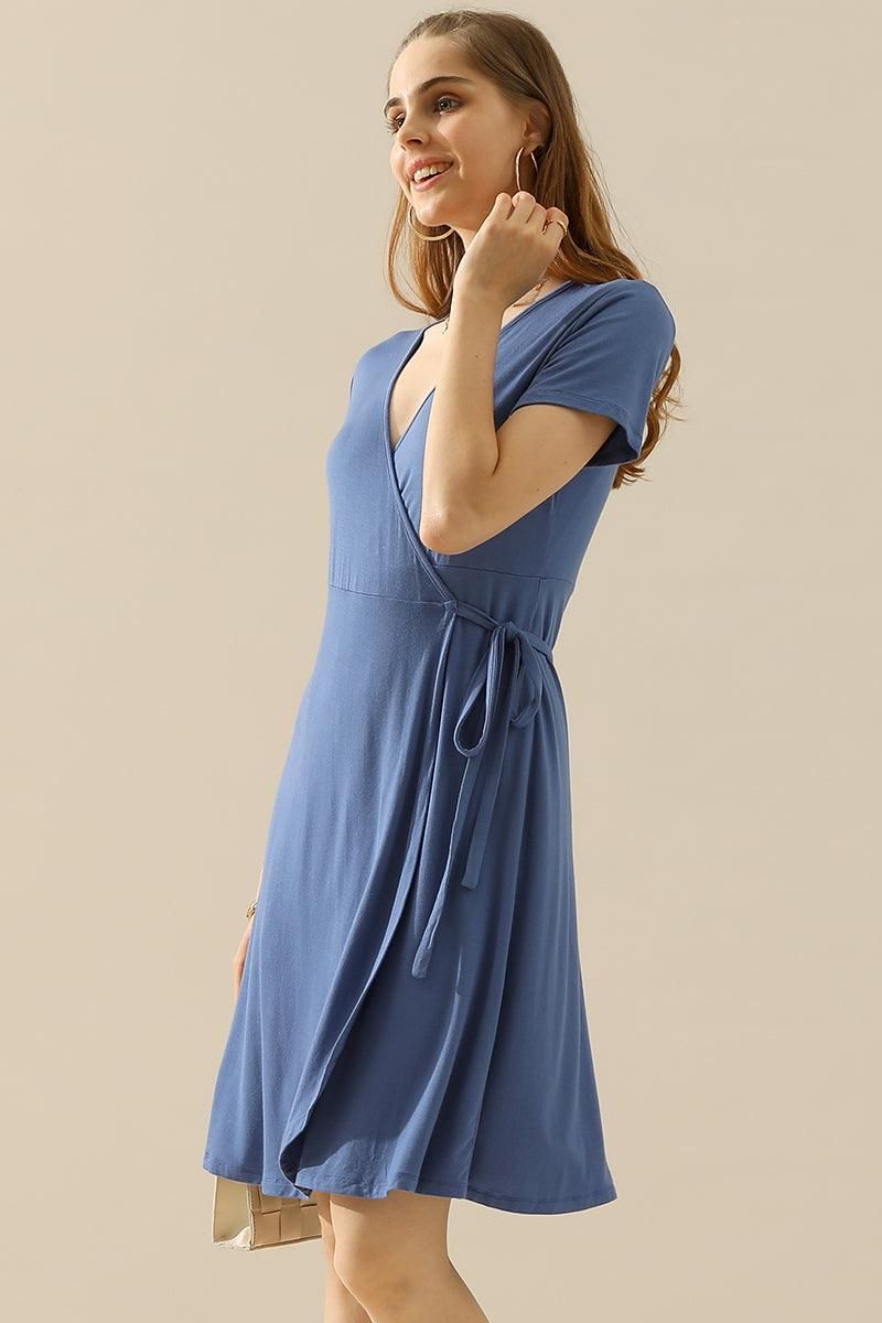 V NECK CASUALSHORT SLEEVE WRAP DRESSES - Doublju