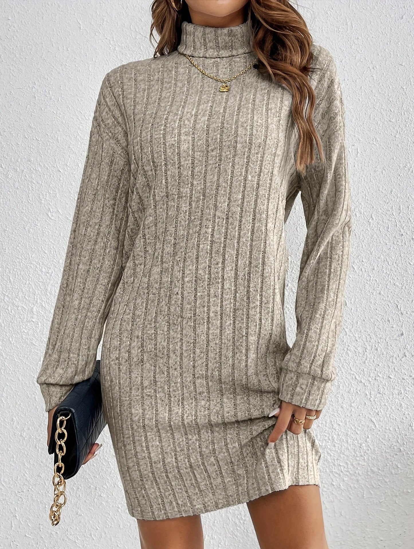 High-neck long-sleeved loose knit dress