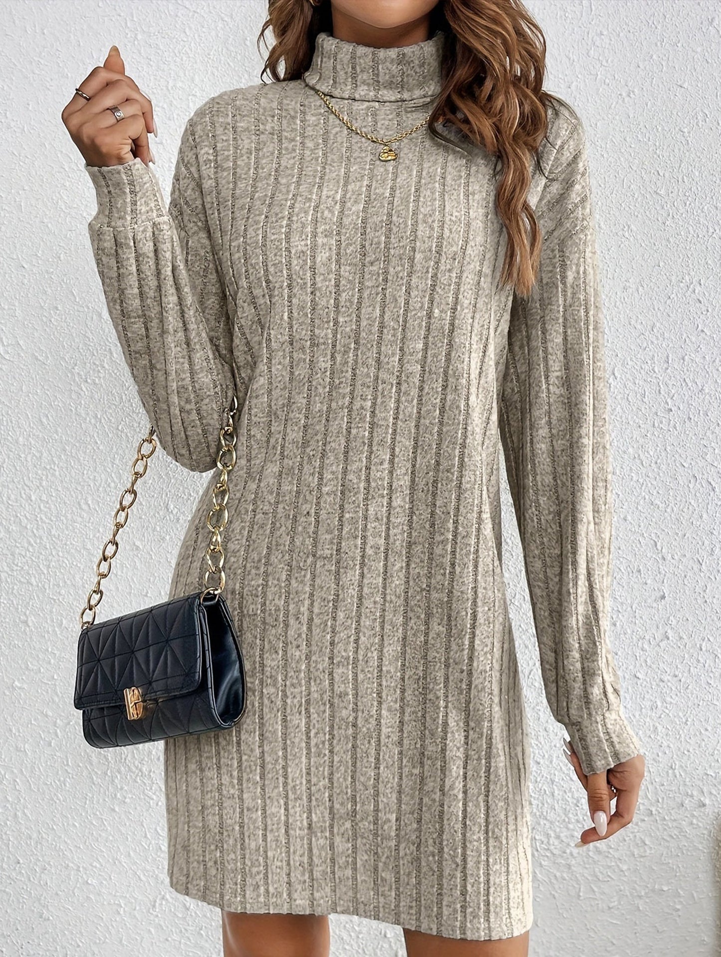 High-neck long-sleeved loose knit dress