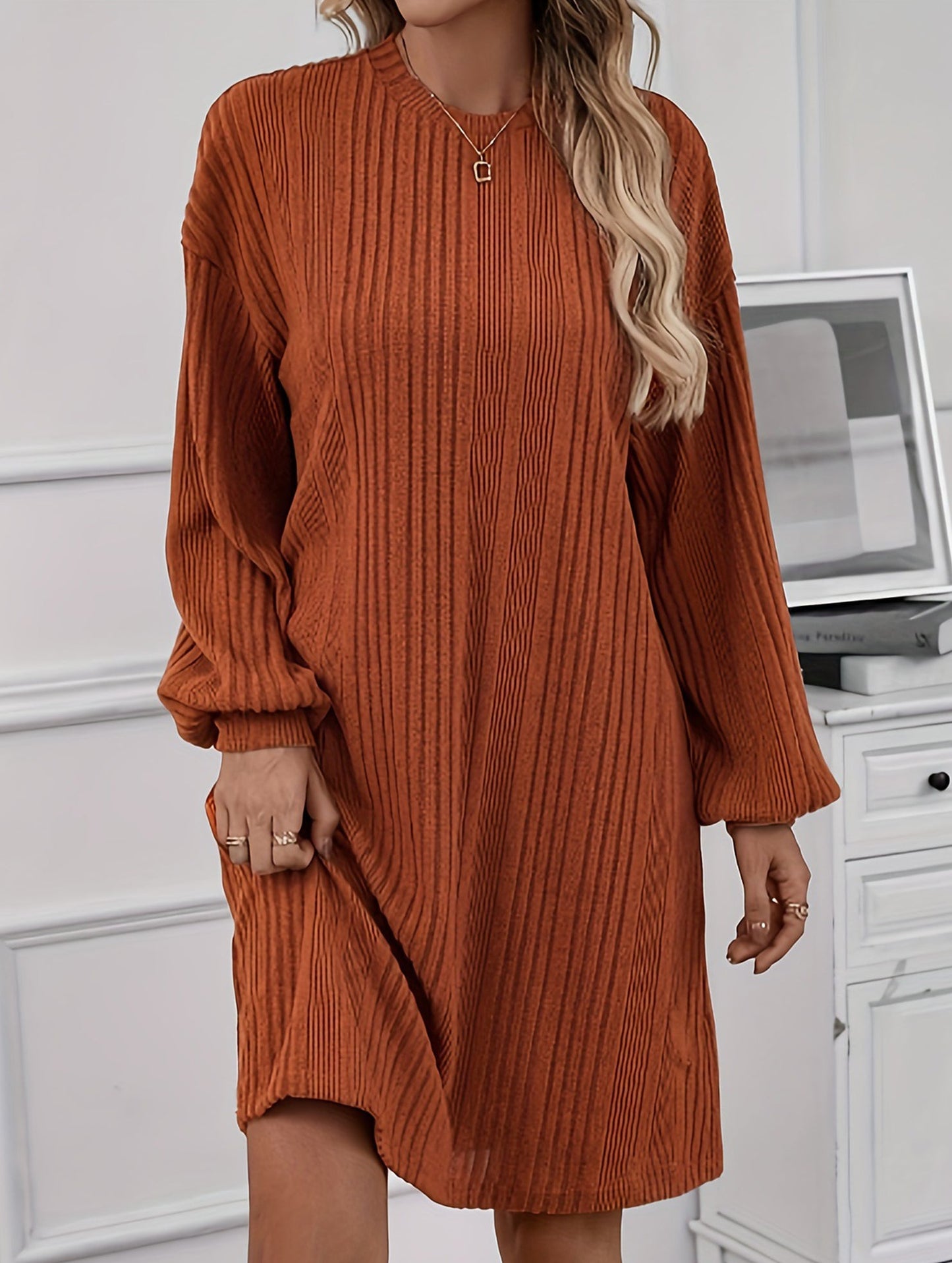 Round neck long sleeve versatile dress