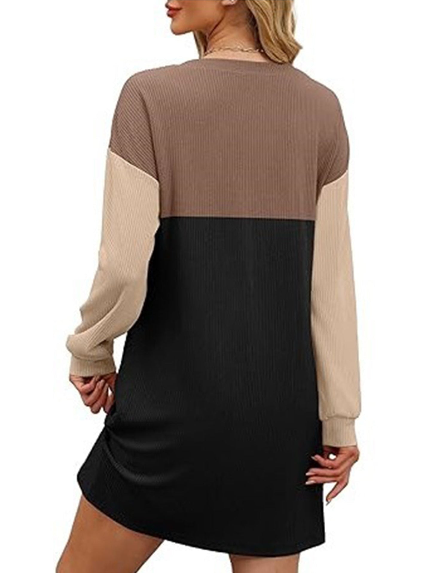 Loose casual flowing long-sleeved dress