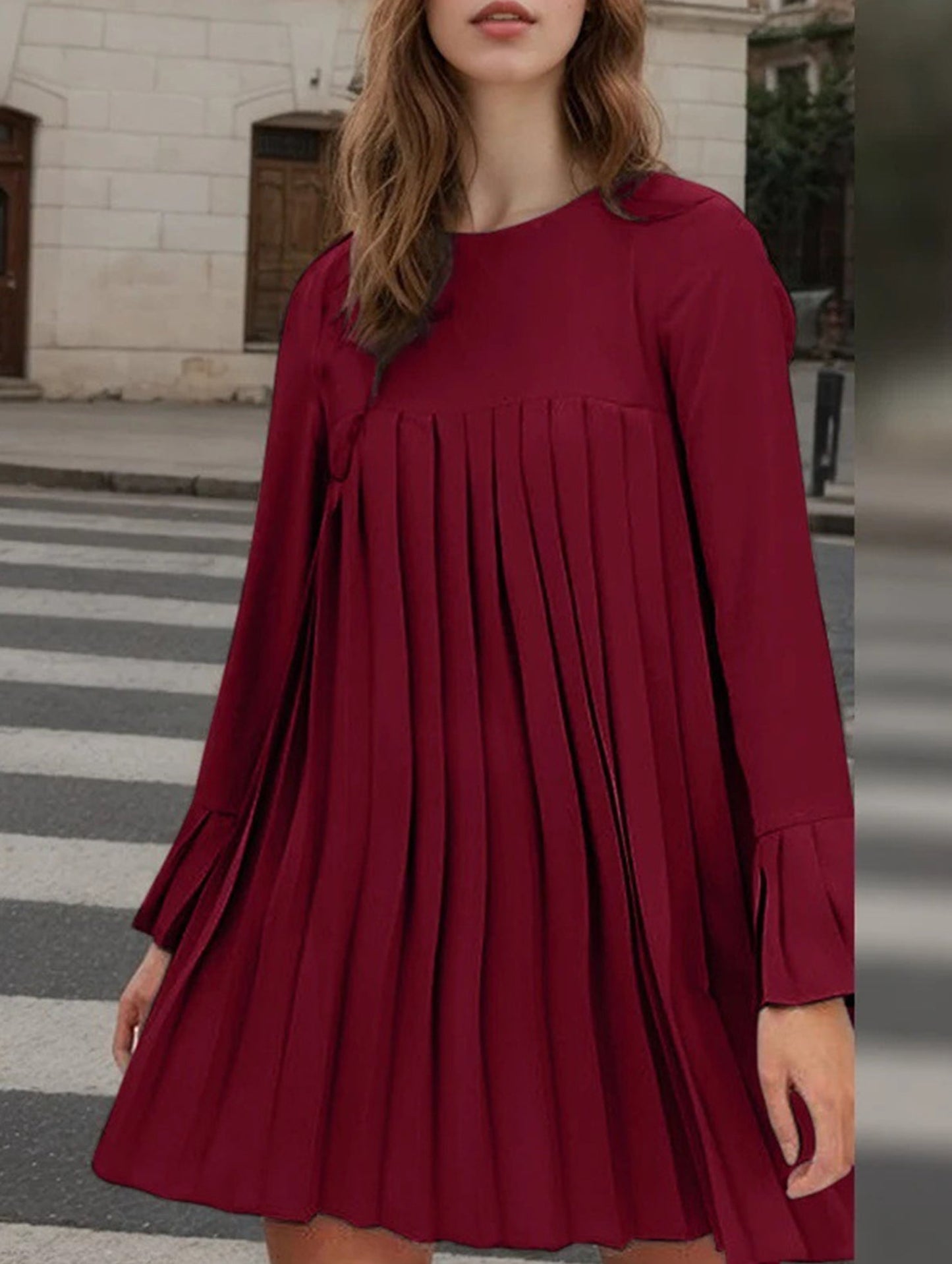 Fashion solid color pleated dress