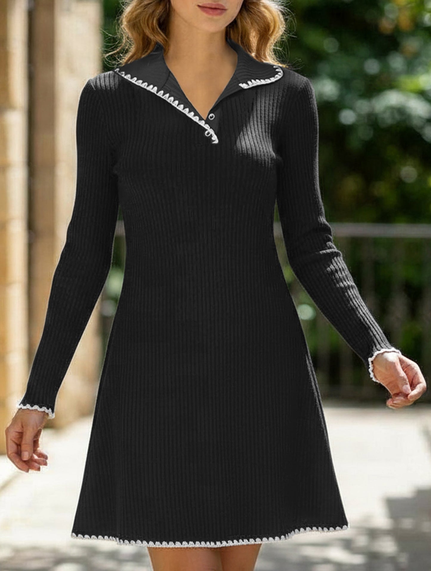 Knitted slim-fitting A-line long-sleeved dress