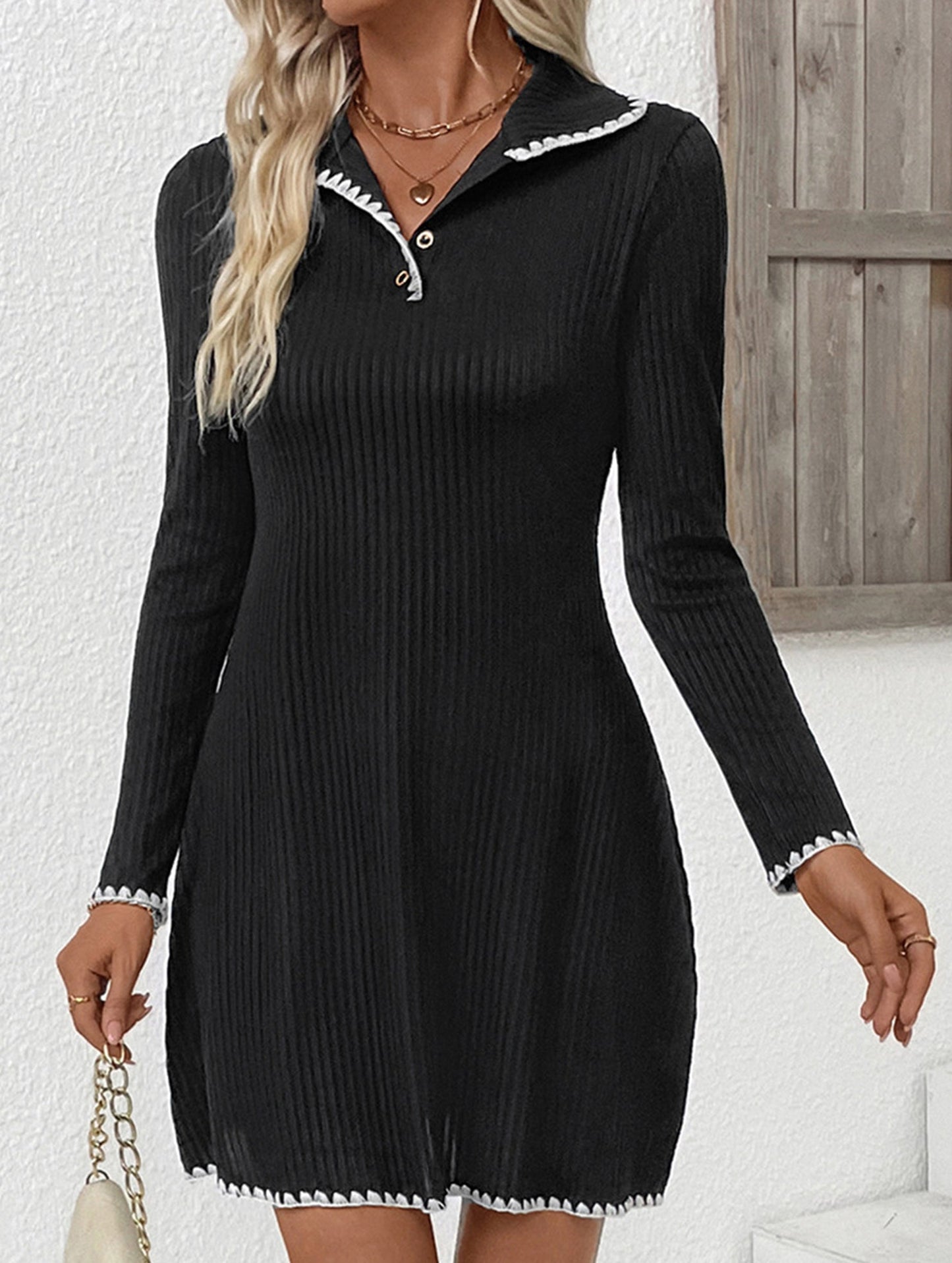 Knitted slim-fitting A-line long-sleeved dress