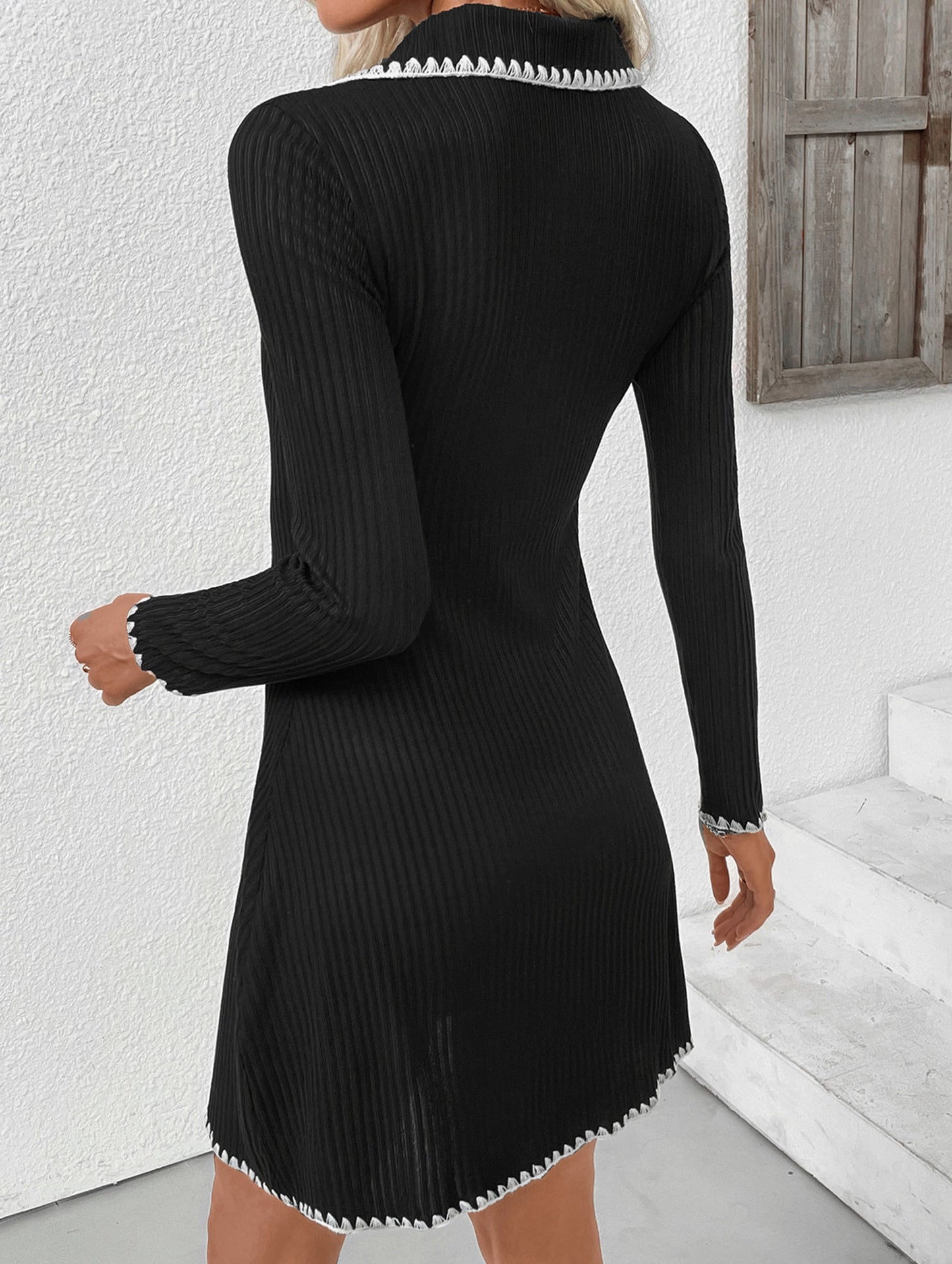 Knitted slim-fitting A-line long-sleeved dress