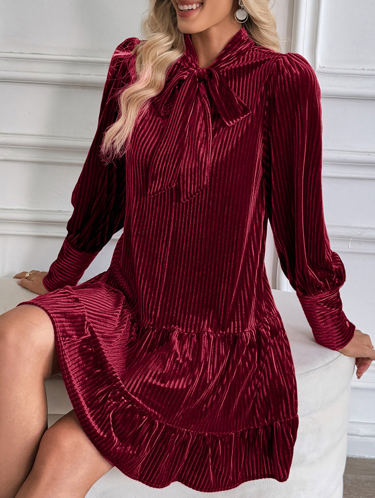 Retro hot sale velvet short dress