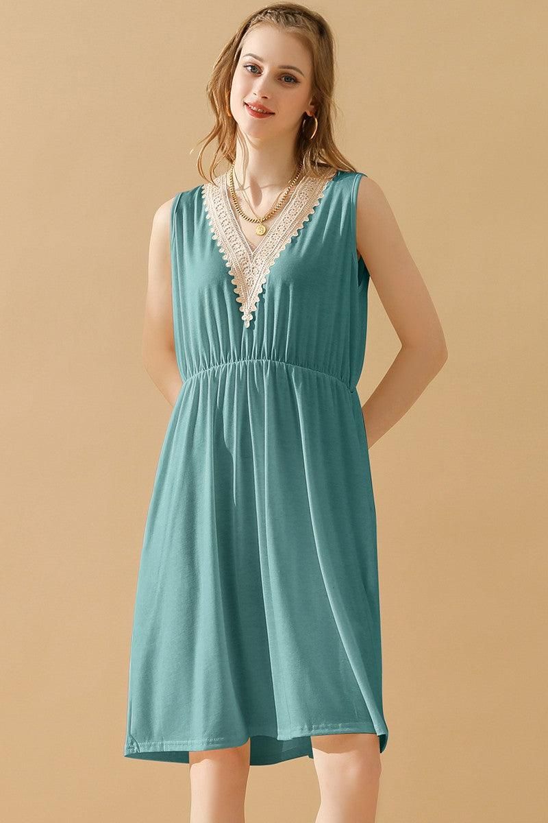 POCKET LACE V NECK SLEEVELESS DRESS - Doublju