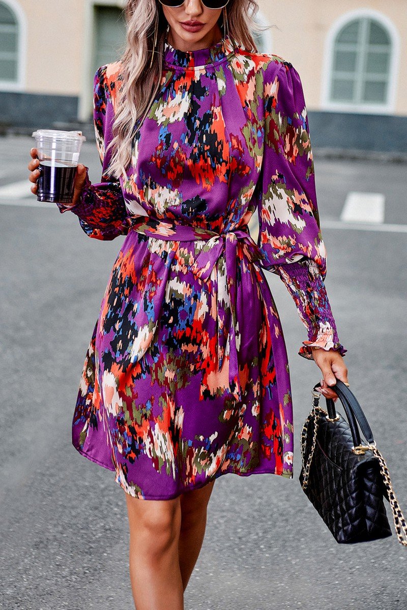 WOMEN SHIRRED HIGH NECK BELTED PRINTING DRESS