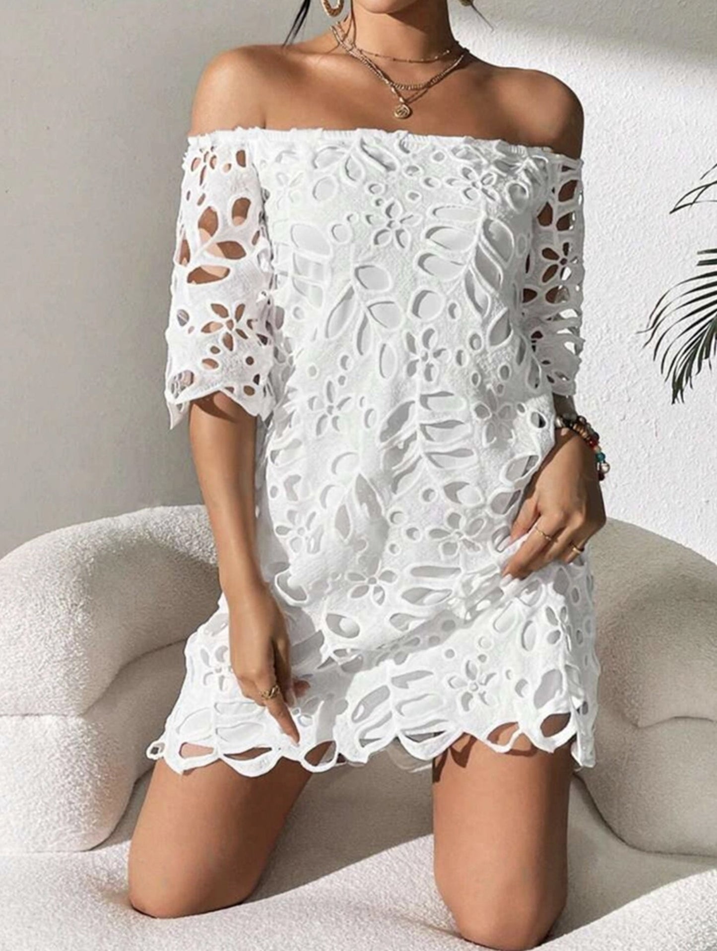 Lace Strapless Dress with Shoulder Cutout ??Elegant Fit, S??œXXL