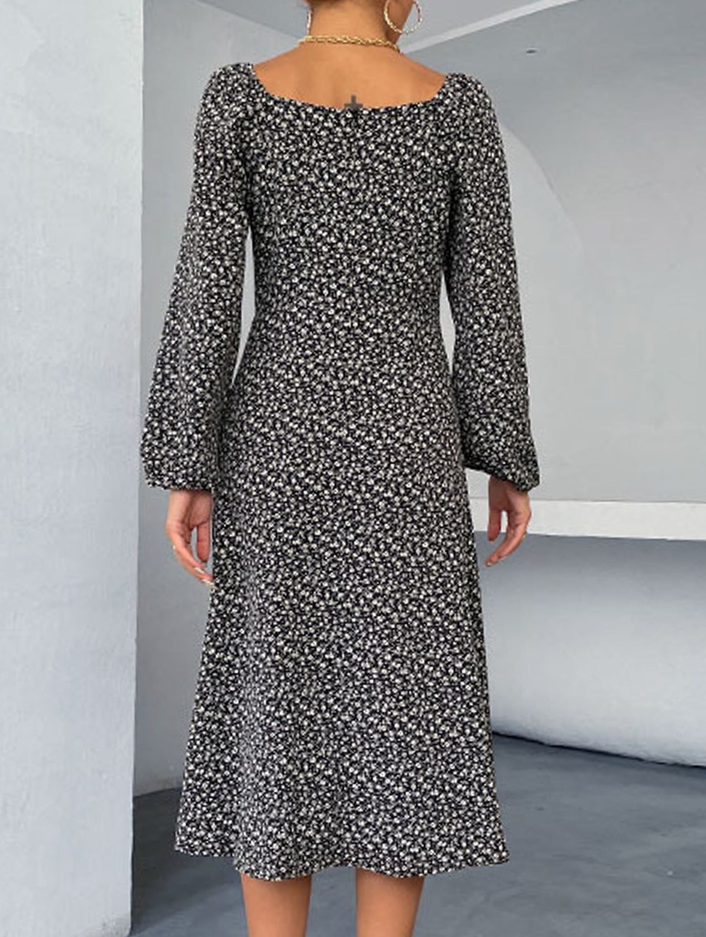 LONG-SLEEVED FLORAL SQUARE COLLAR FRENCH DRESS