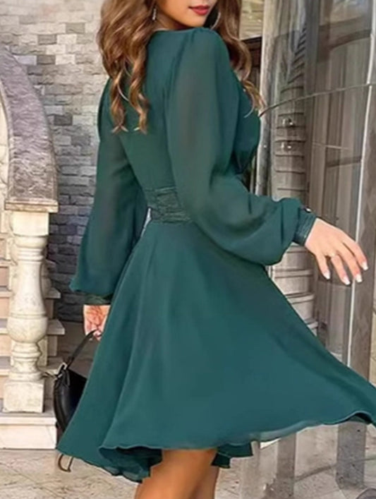 Solid color chiffon V-neck long-sleeved dress