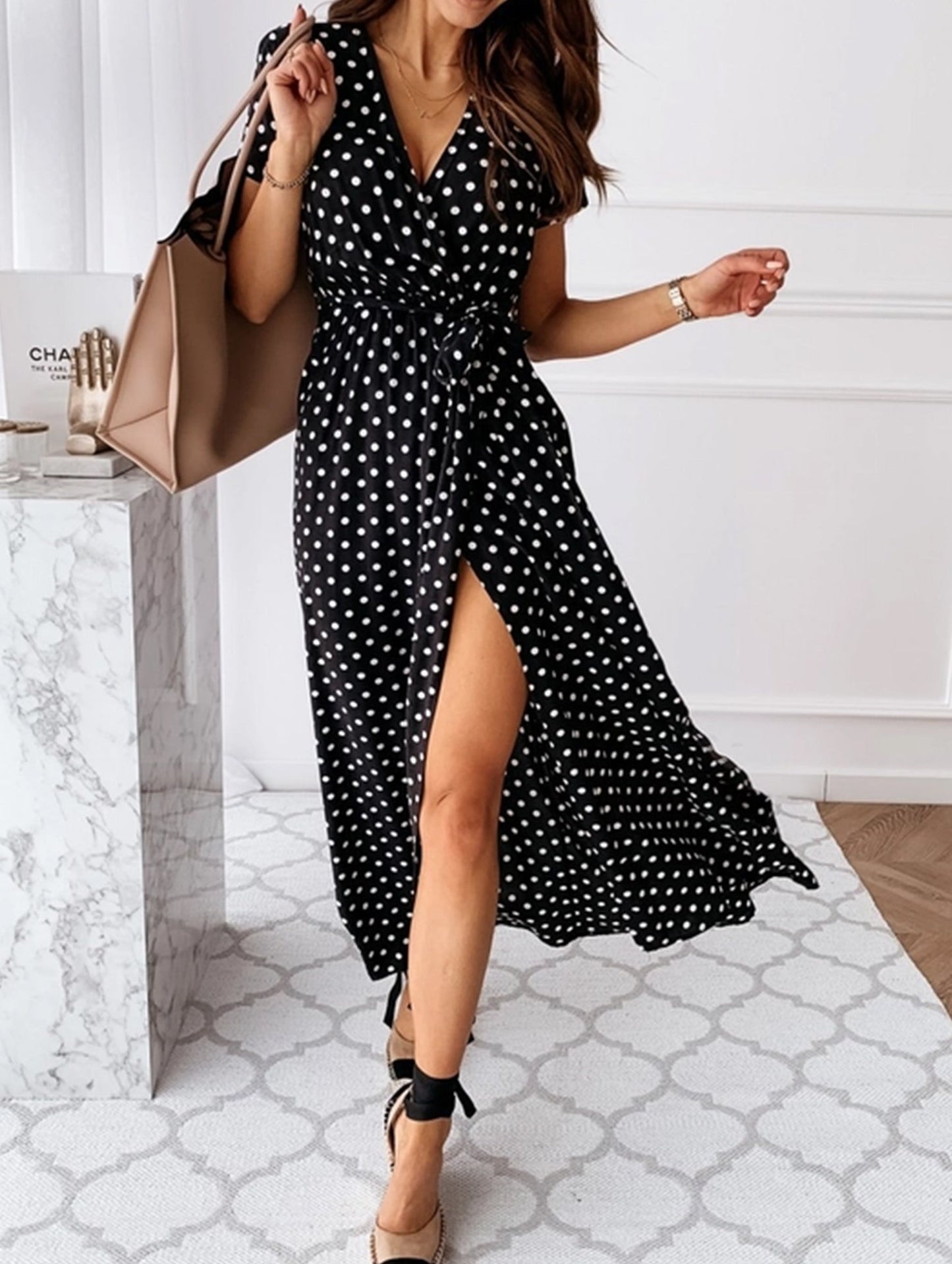 Bohemian V-Neck Polka Dot Dress ??Short Sleeve, Flowy Fit, S??XL