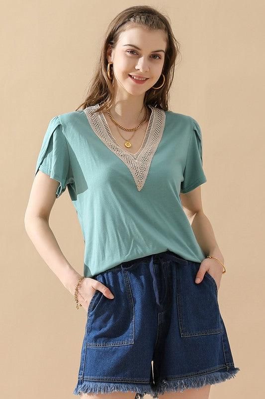 ELASTIC WAIST CASUAL DENIM SHORTS - Doublju