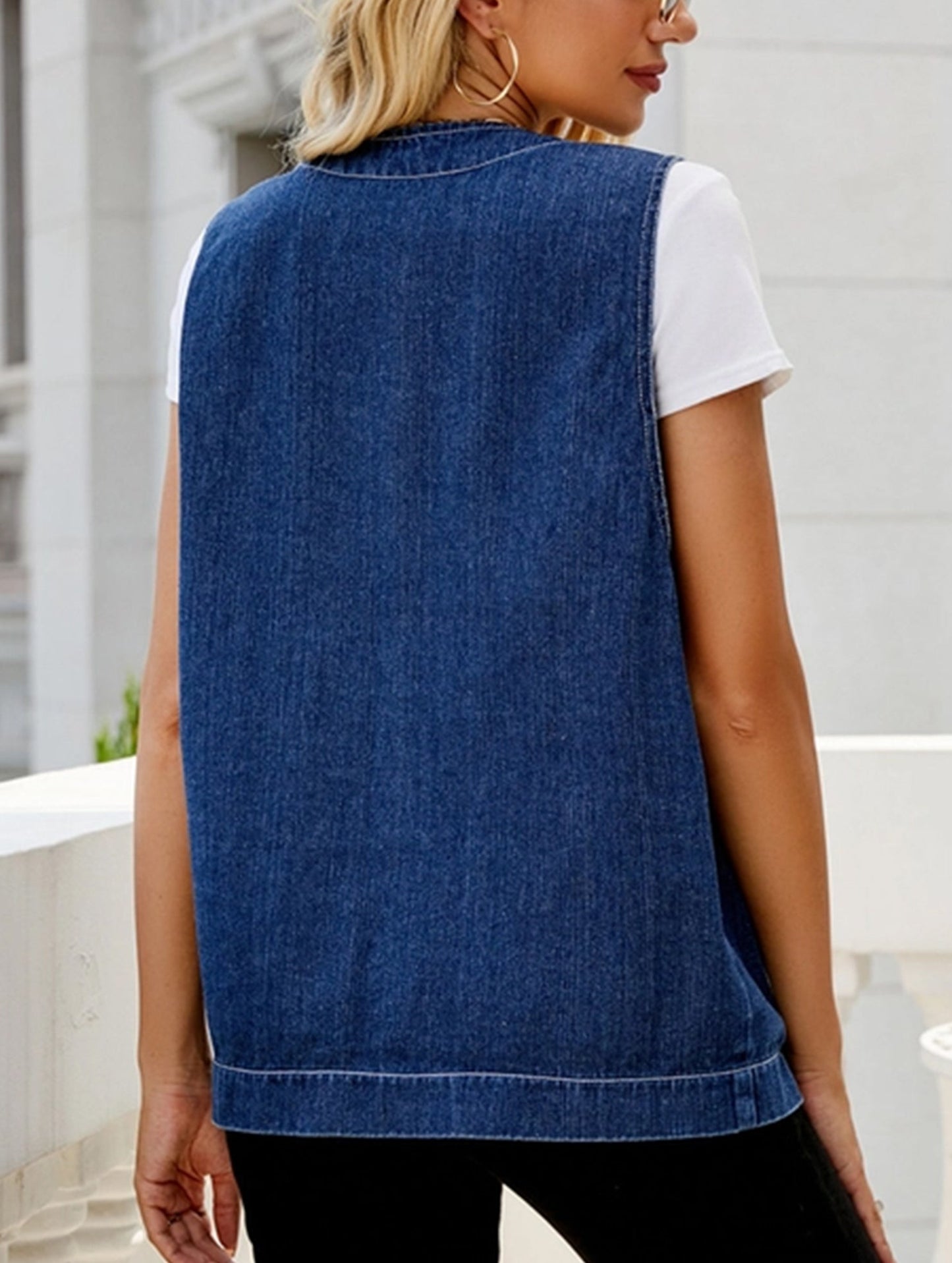 MULTI POCKET BUTTON CLOSURE DENIM VEST