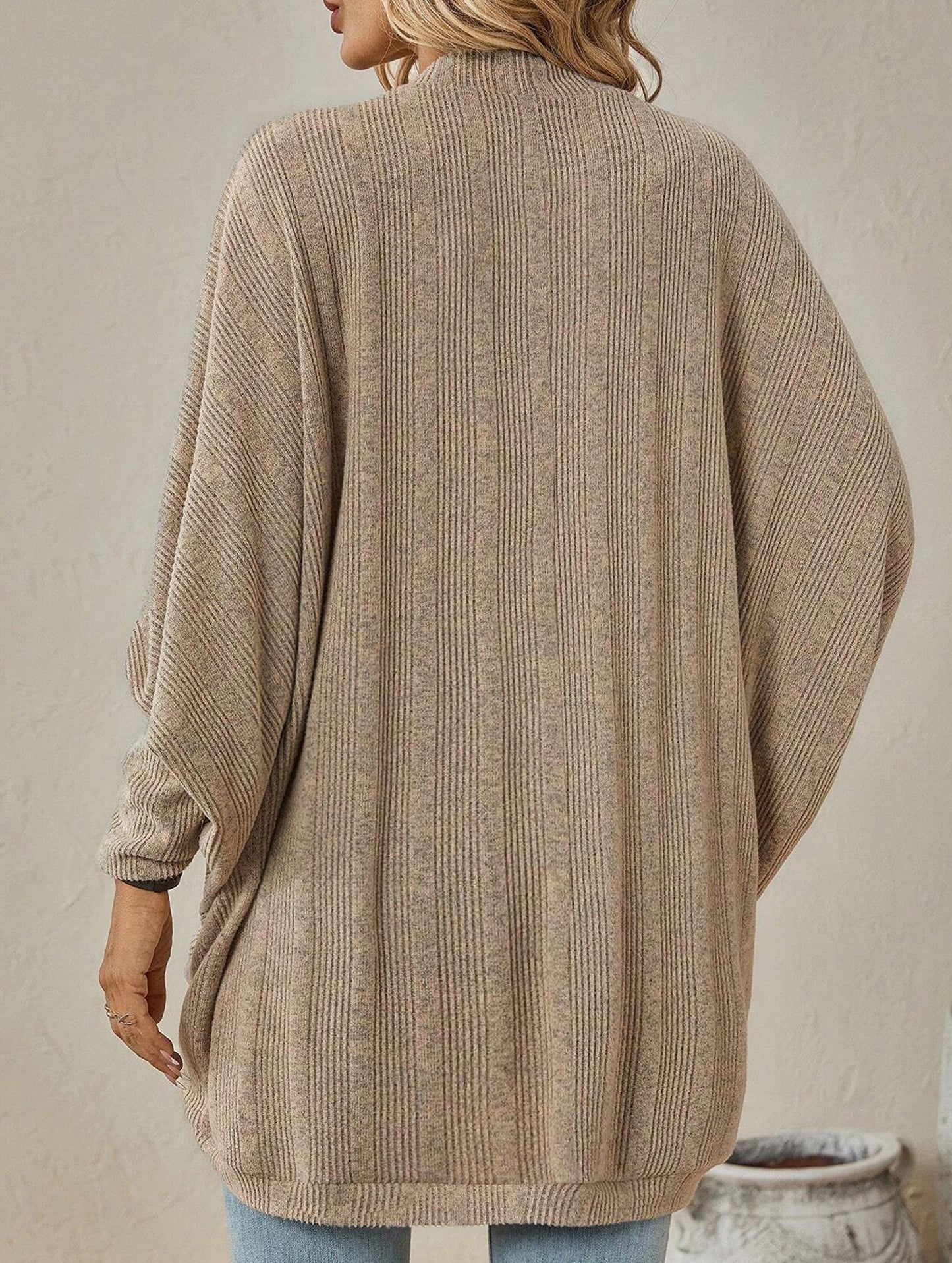Solid color mid-length sweater