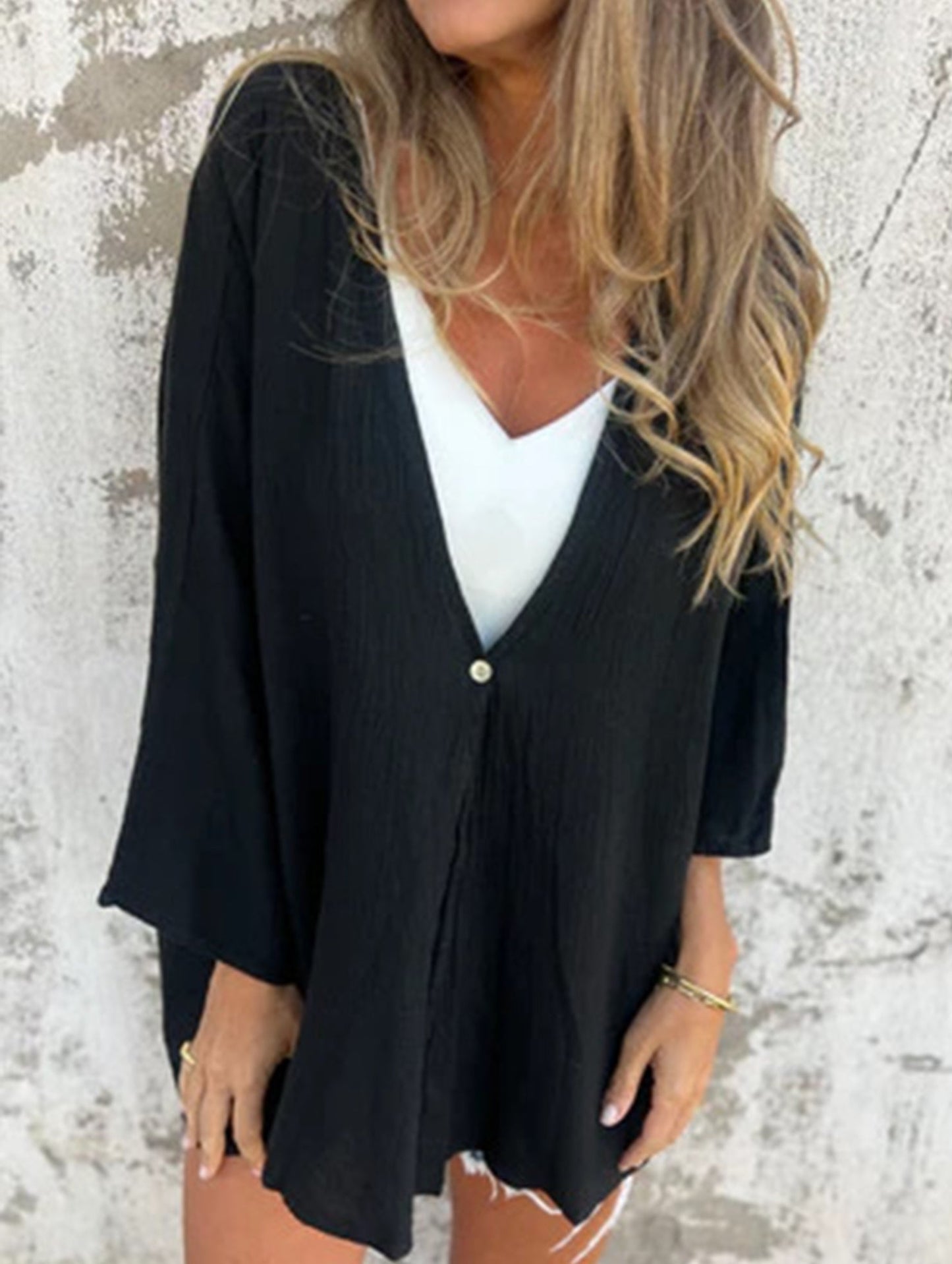 V-neck loose mid-length sleeve cardigan