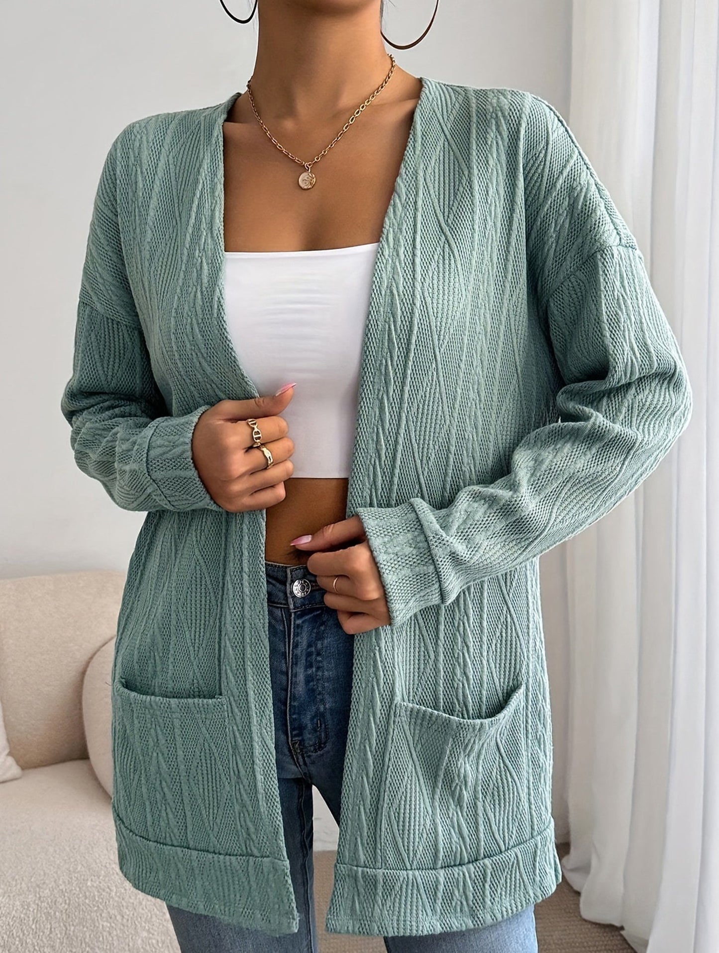 Knitted drop shoulder double pocket cardigan
