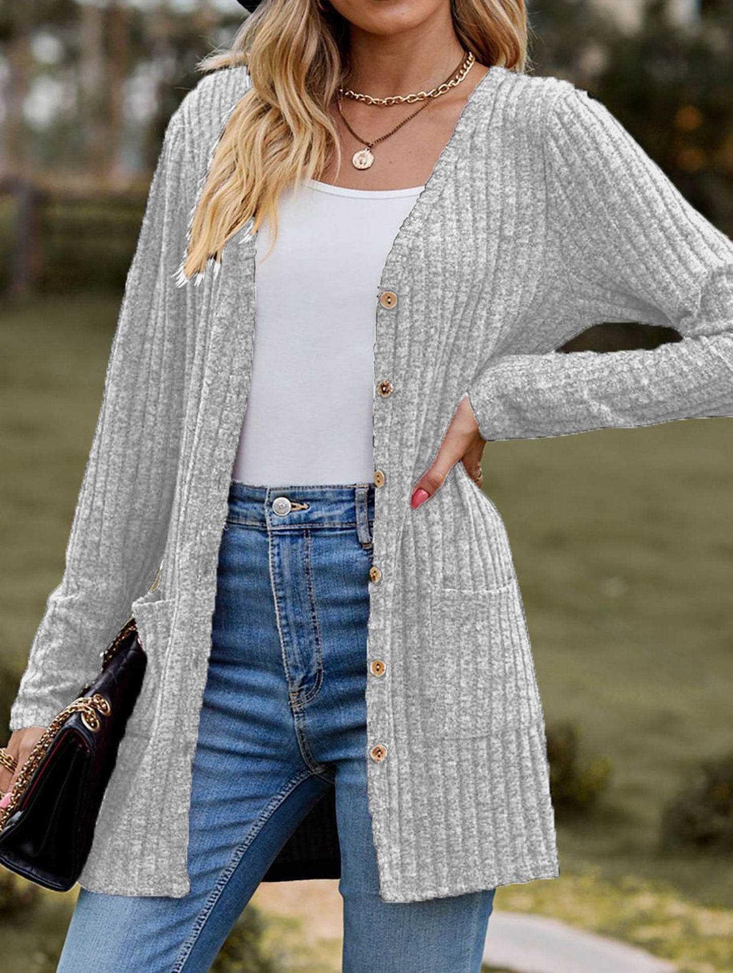 Solid color women's ribbed long-sleeved cardigan