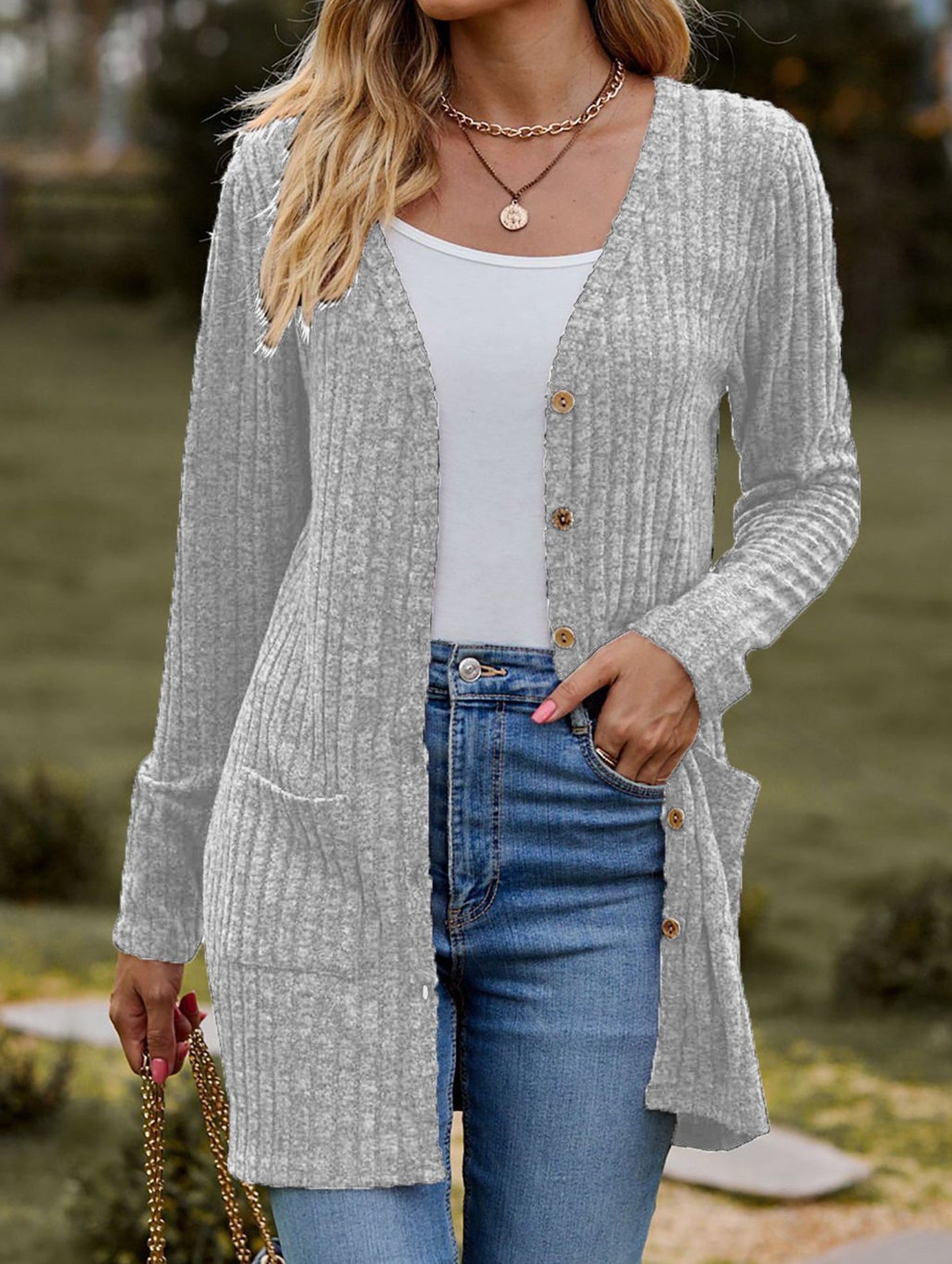 Solid color women's ribbed long-sleeved cardigan