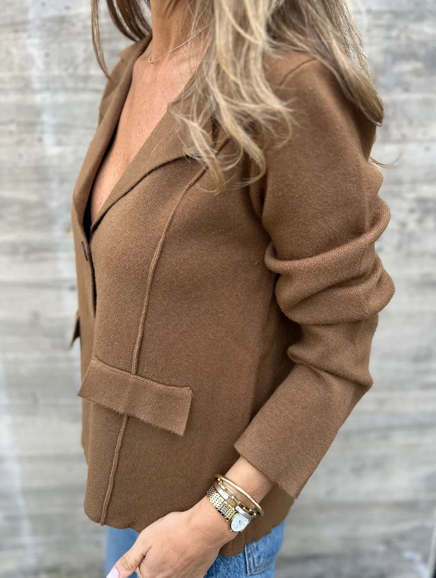 Fashion buttoned slim lapel knitted Jackets & cardigan