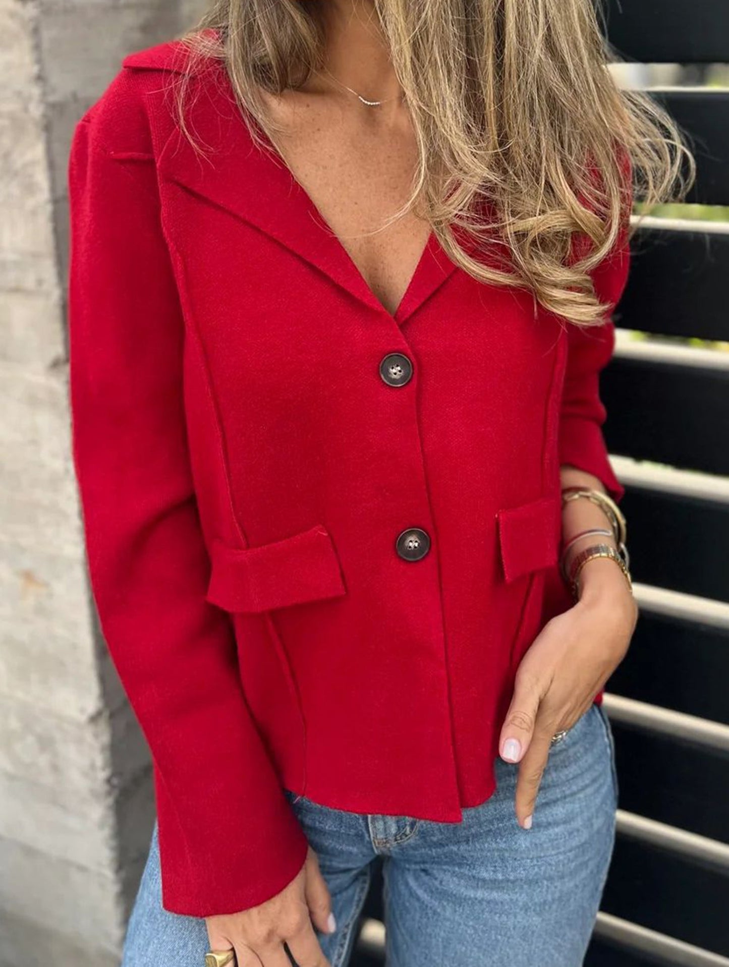 Fashion buttoned slim lapel knitted Jackets & cardigan