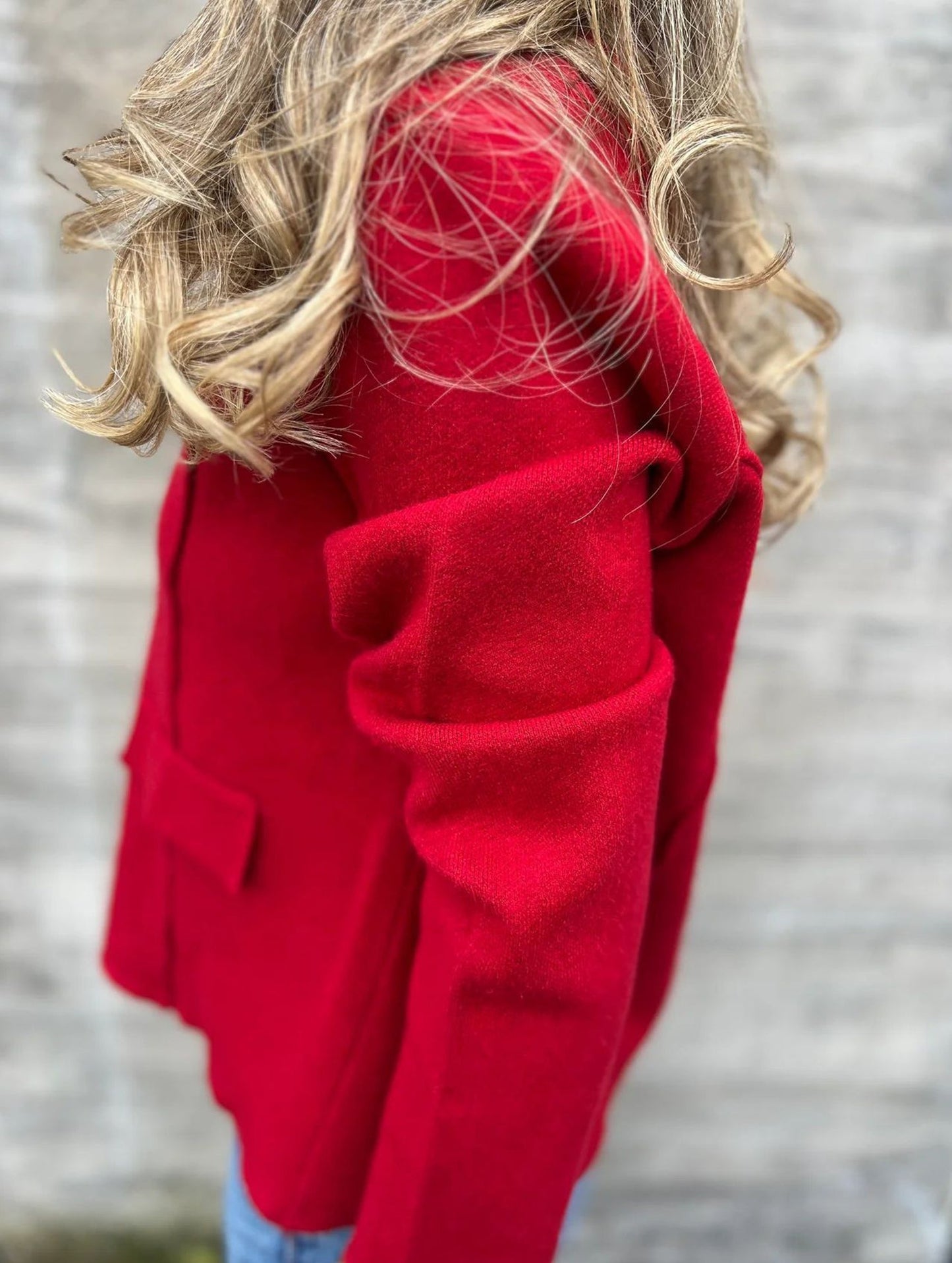 Fashion buttoned slim lapel knitted Jackets & cardigan