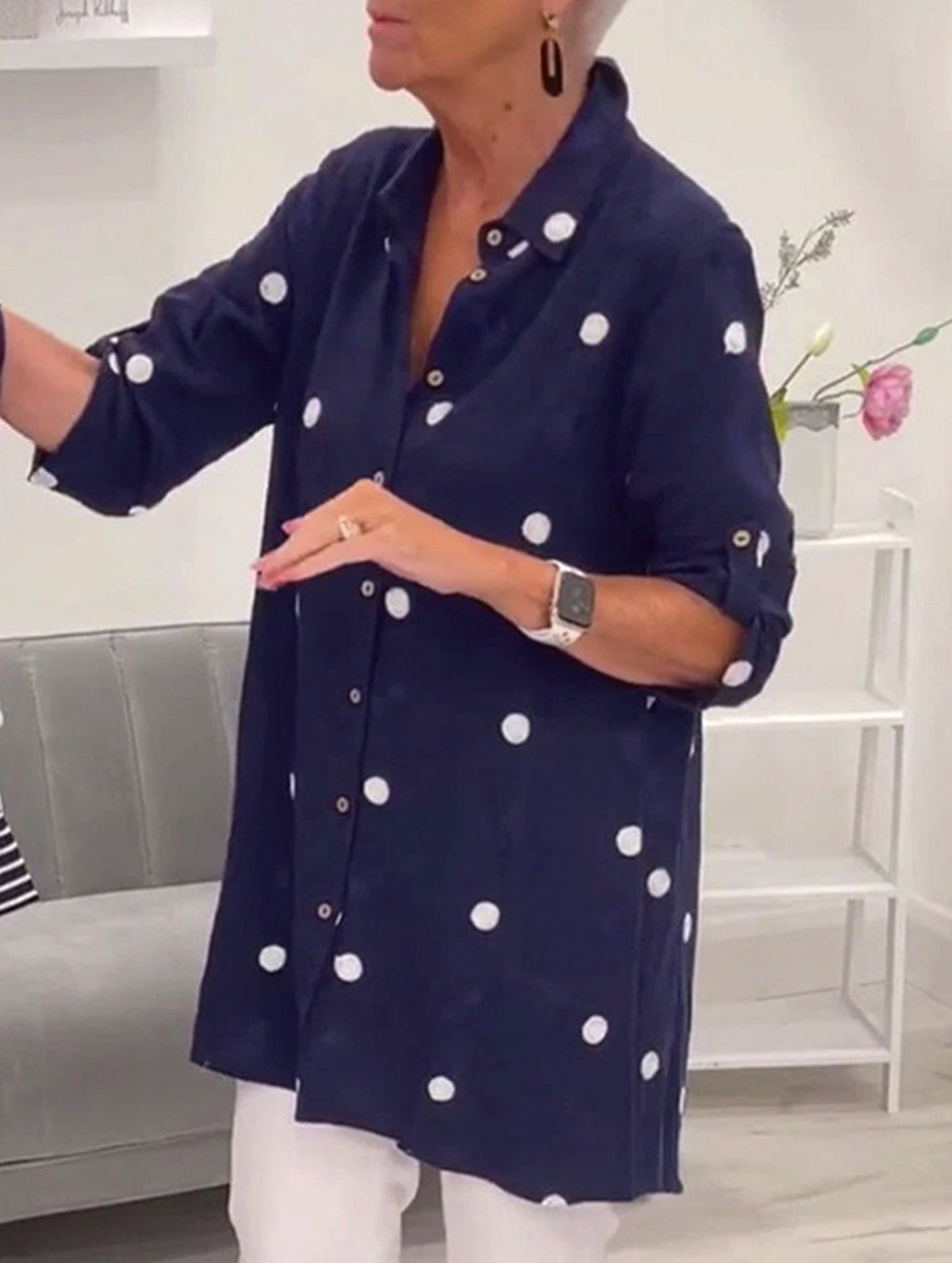 Simple lapel long-sleeved polka dot shirt