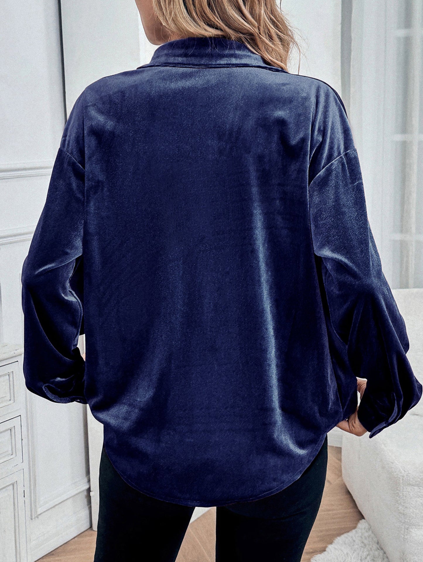 Solid color lapel lantern sleeve shirt