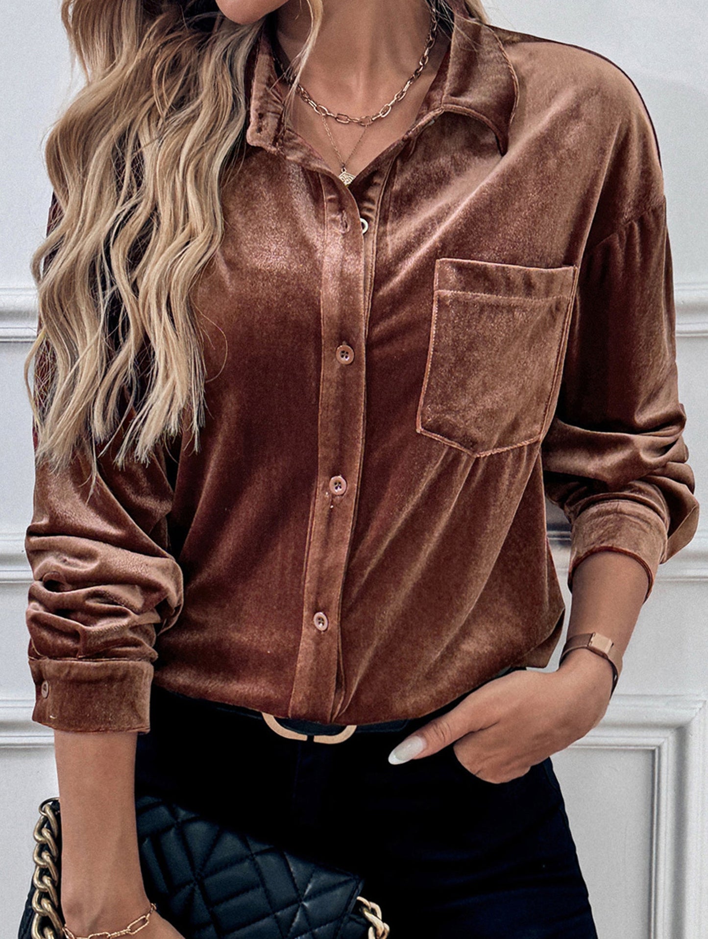 Solid color lapel lantern sleeve shirt